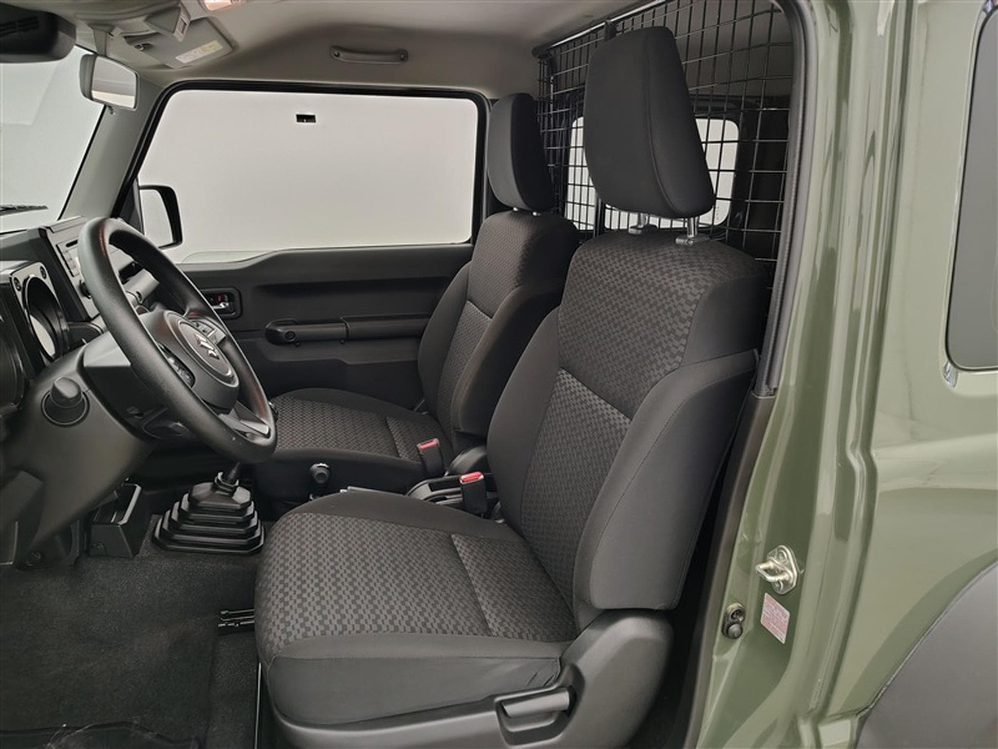 Suzuki Jimny 1.5i 4x4 GL CLIM / BLUETOOTH (2022) - Photo 7