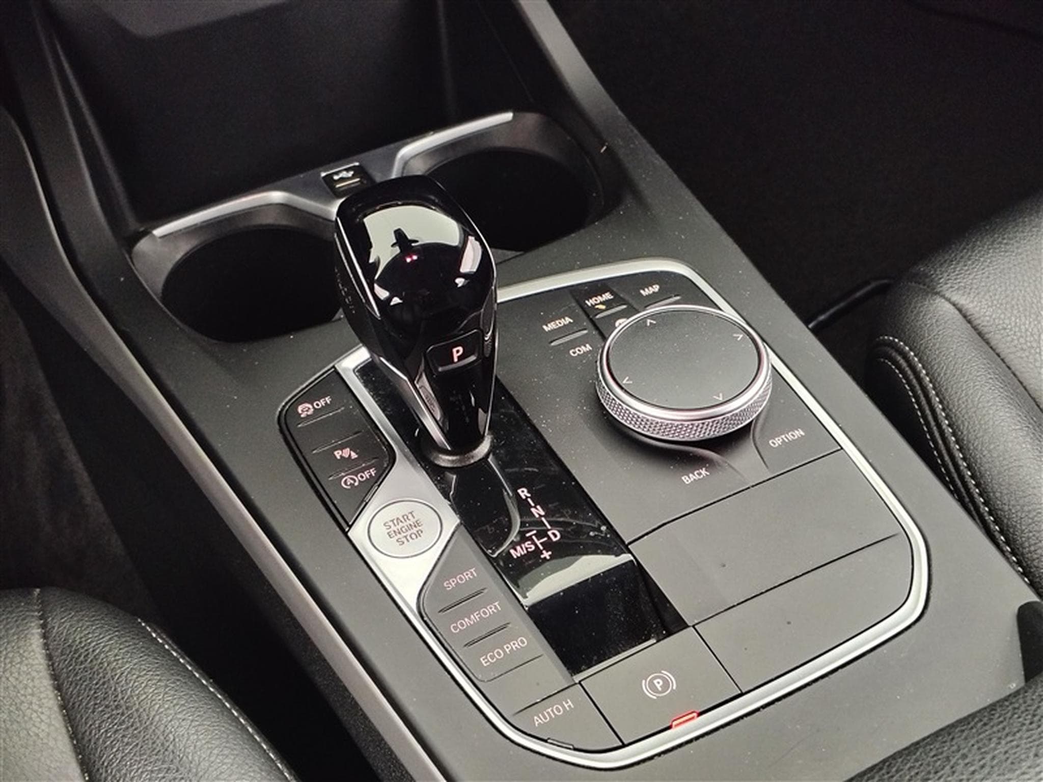 BMW 218 iA Gran Coupé Cuir / Navi / Led / PDC av+ar (2023) - Photo 12
