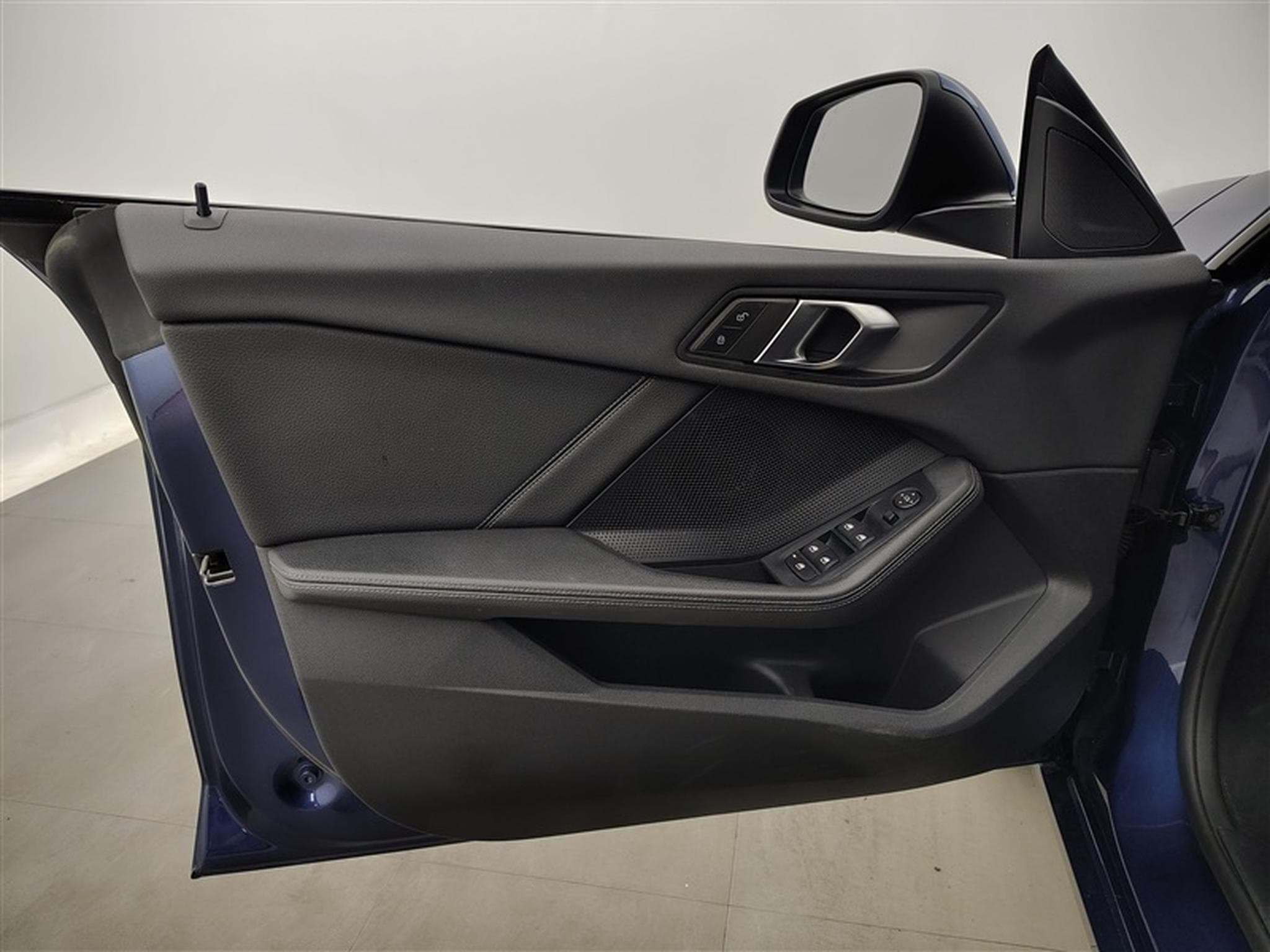 BMW 218 iA Gran Coupé Cuir / Navi / Led / PDC av+ar (2023) - Photo 17