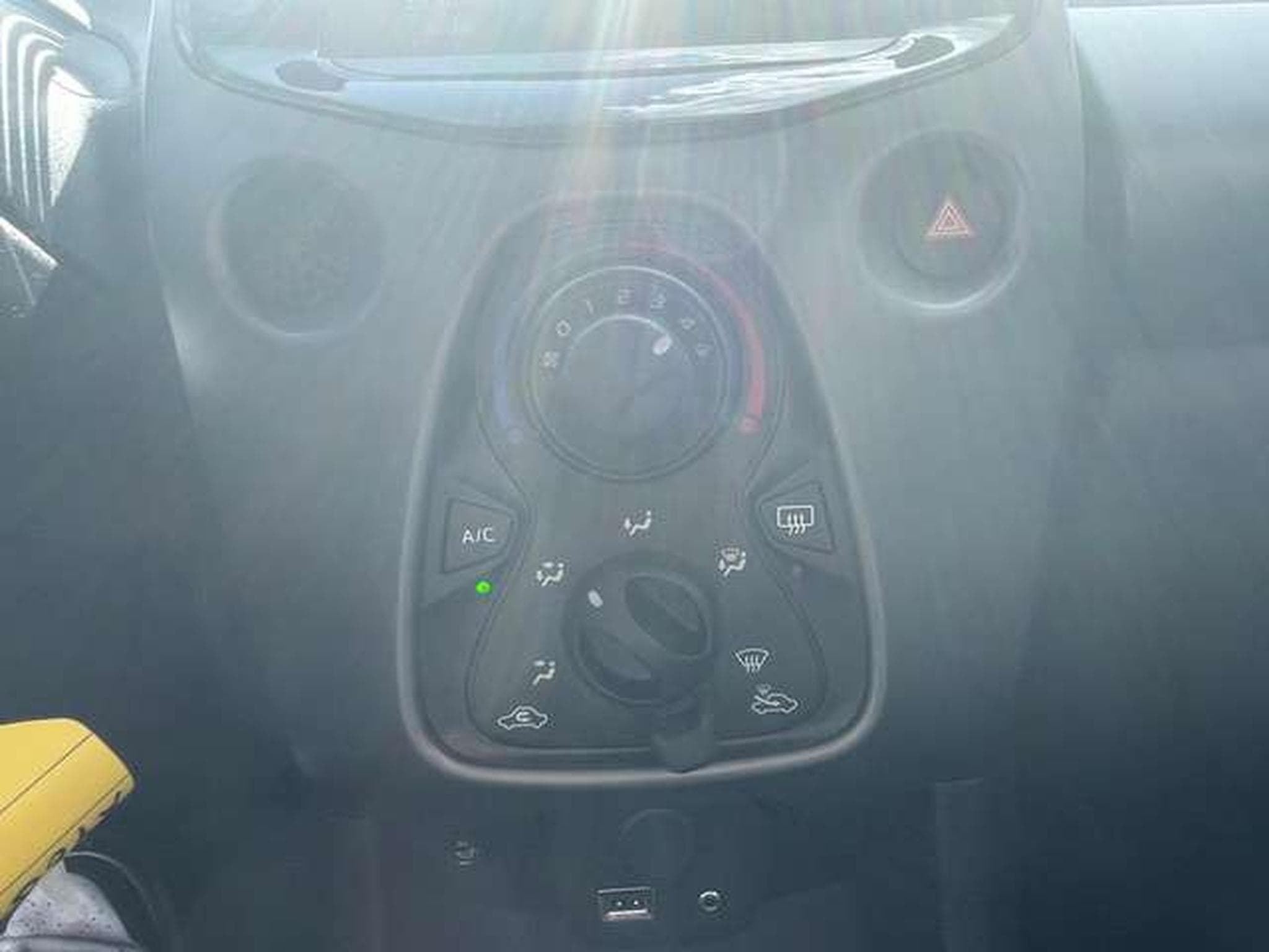Toyota Aygo Aygo - clusiv - JUSQU'A 36 MOIS DE GARANTIE (2019) - Photo 16