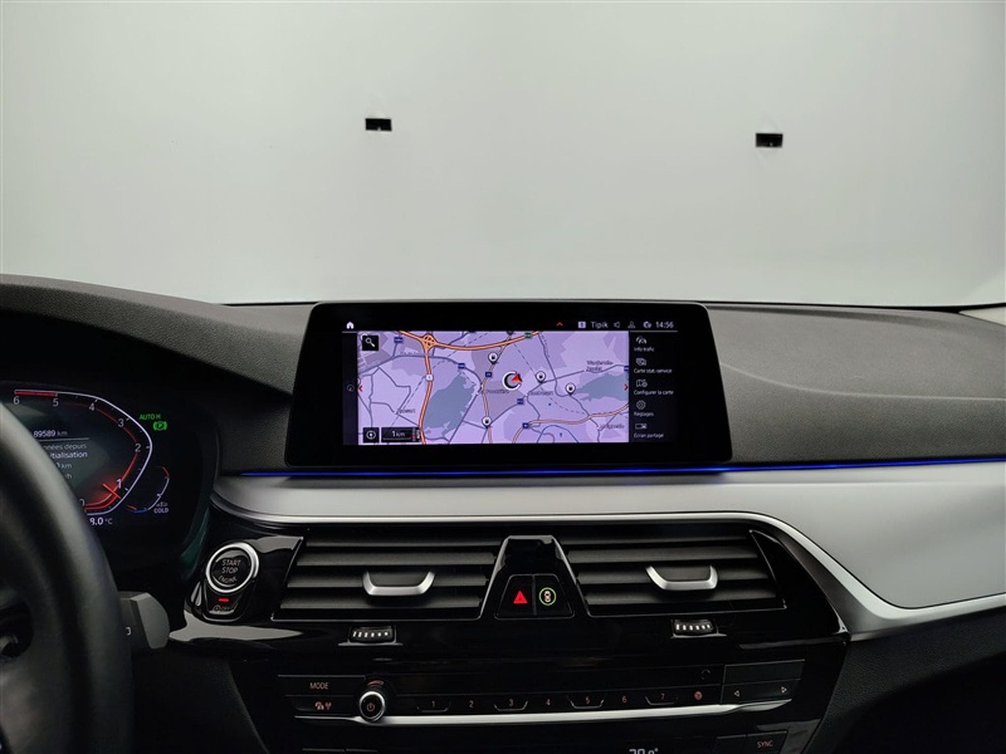 BMW 518 Touring 518 dA AdBlue (2019) - Photo 11