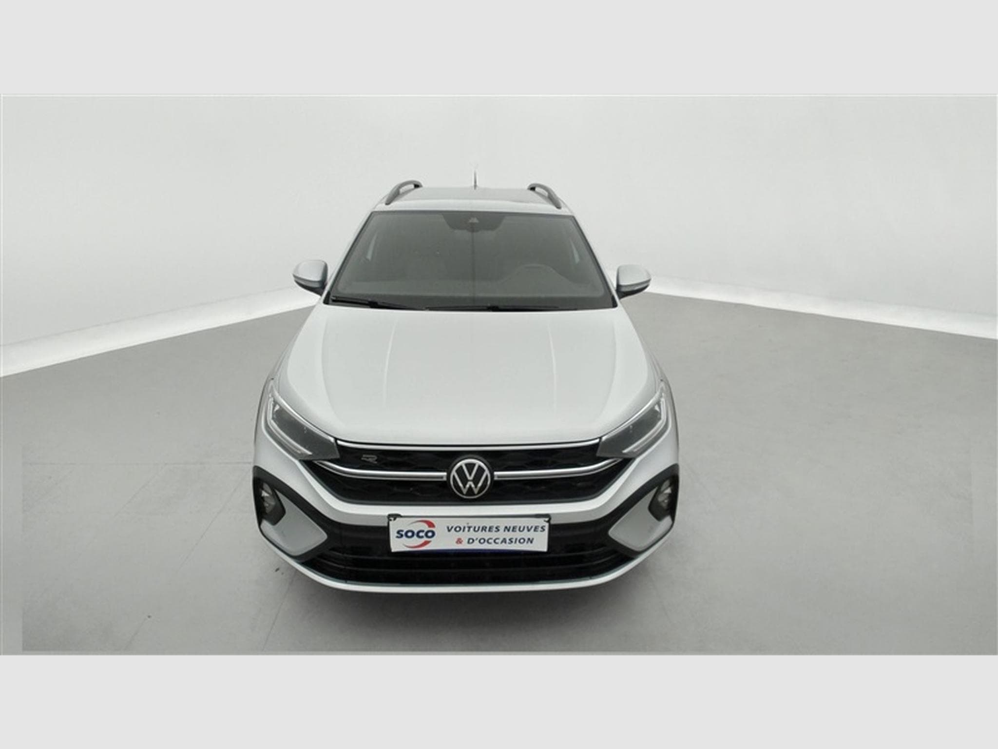 VW Taigo 1.0 TSI 115cv DSG R-Line CARPLAY / FULL LED / CAMERA / JA 18 (2025) - Photo 4
