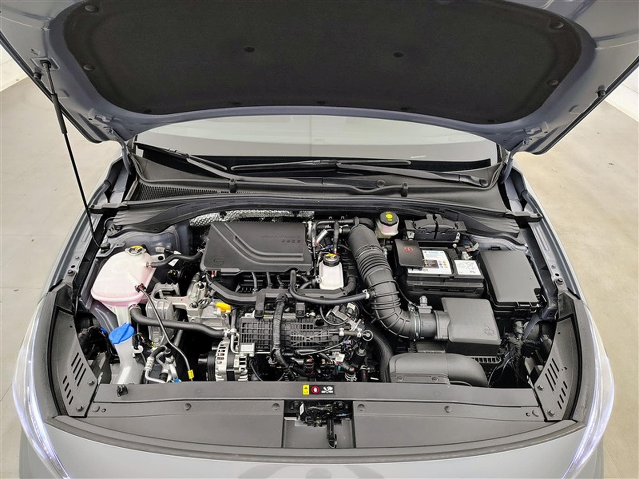Hyundai i30 Combi 1.0 T-GDi 115cv N-Line NAVI / FULL LED / CAMERA / JA17 (2026) - Photo 19