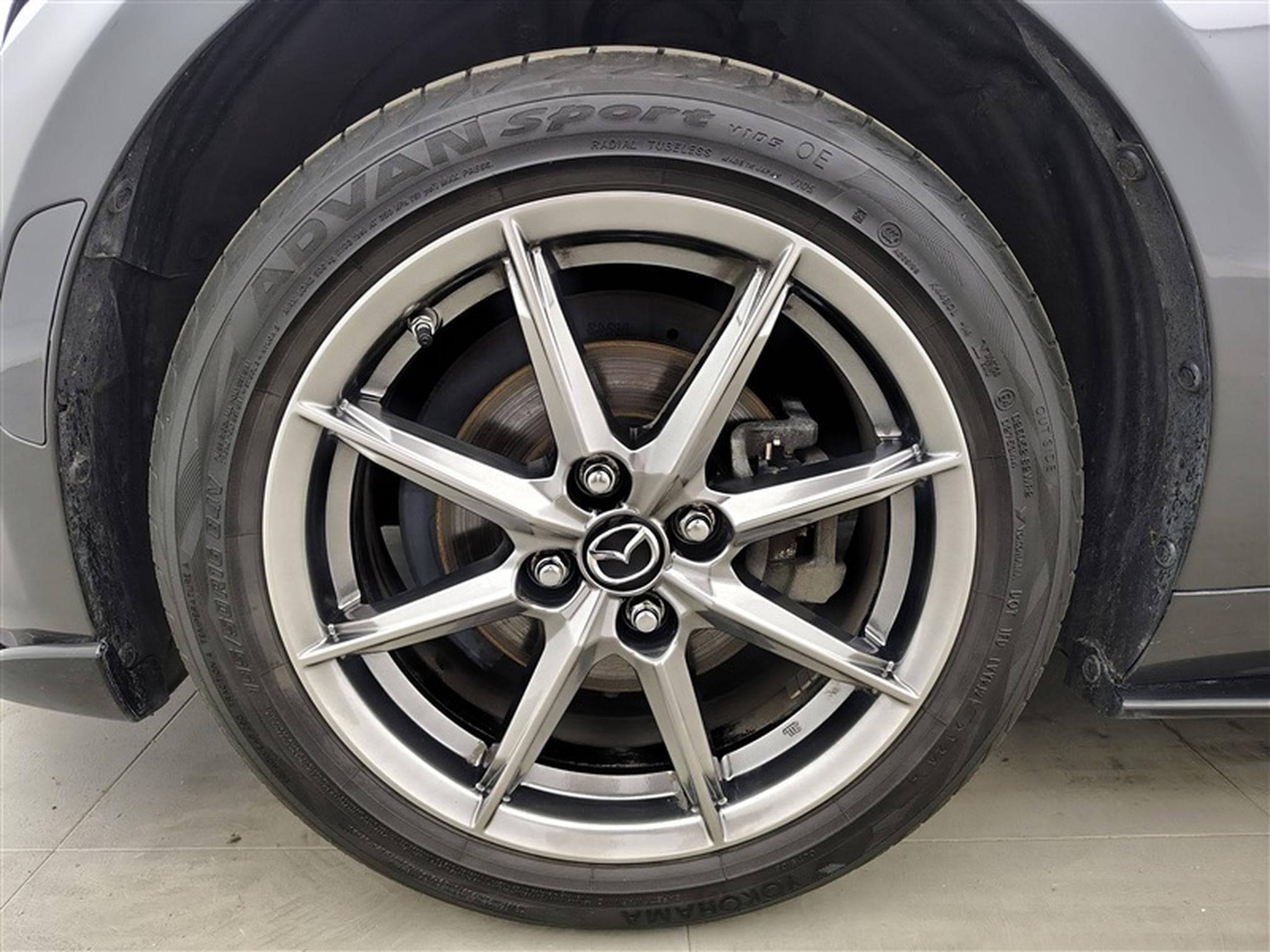 Mazda MX-5 1.5i Skyactiv-G Exclusive Line *NAVI/CUIR/FULL LED/CAM/JA16* (2024) - Photo 6