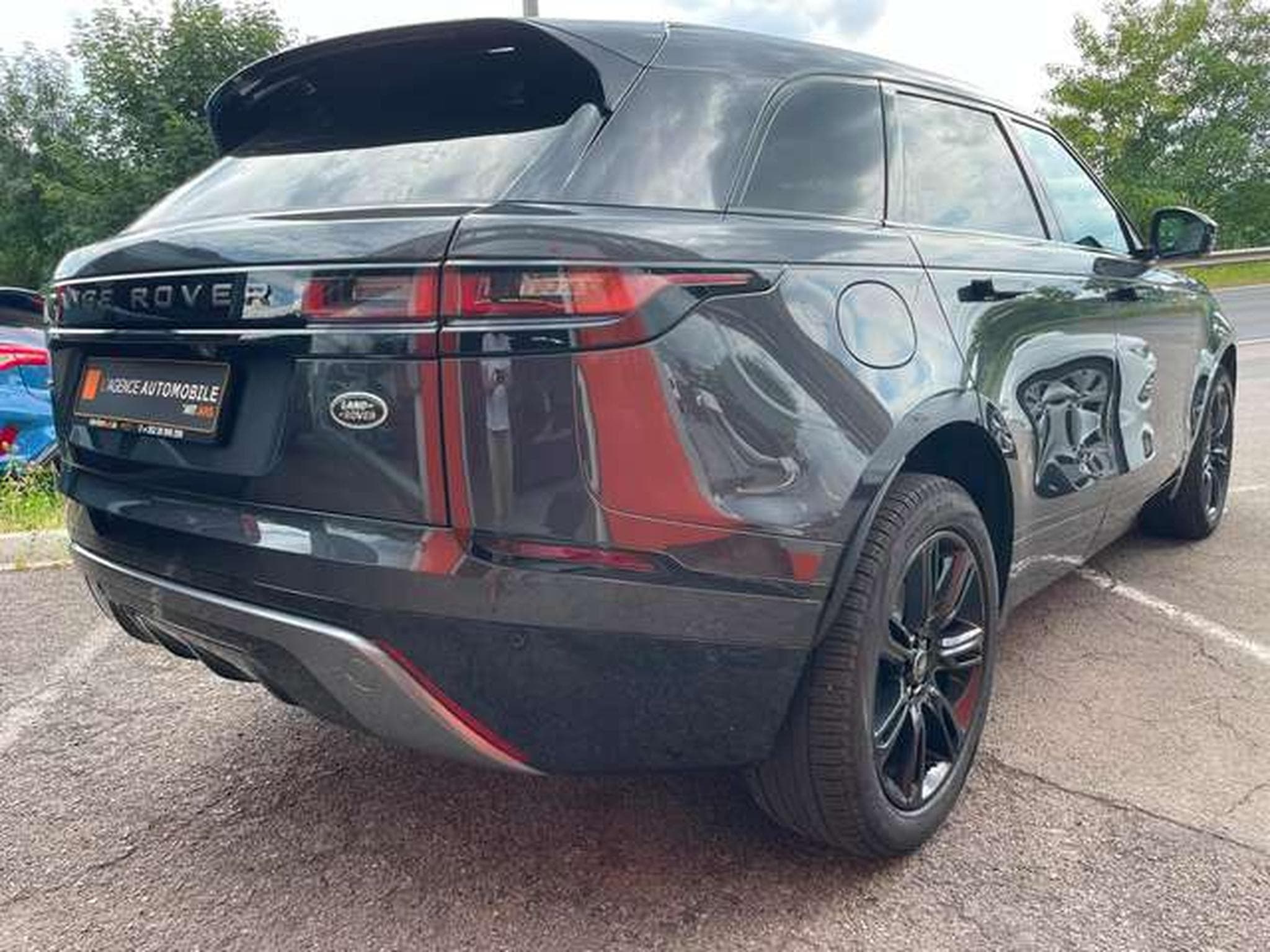 Land-Rover Range Rover Velar 2.0 R-Dynamic 4x4 Auto. (2022) - Photo 5