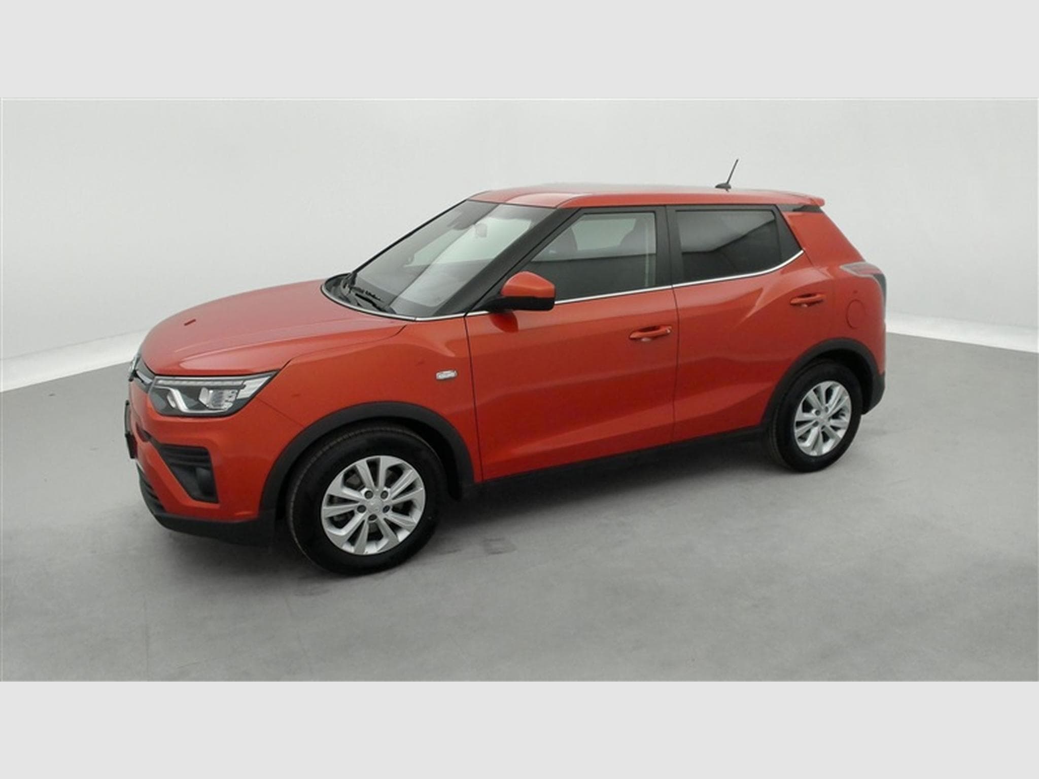 SsangYong Tivoli 1.5 T-GDI 2WD Amber (2021) - Photo 22