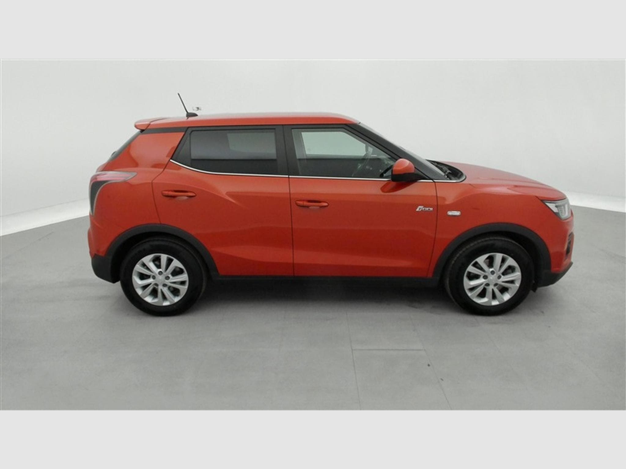 SsangYong Tivoli 1.5 T-GDI 2WD Amber (2021) - Photo 25