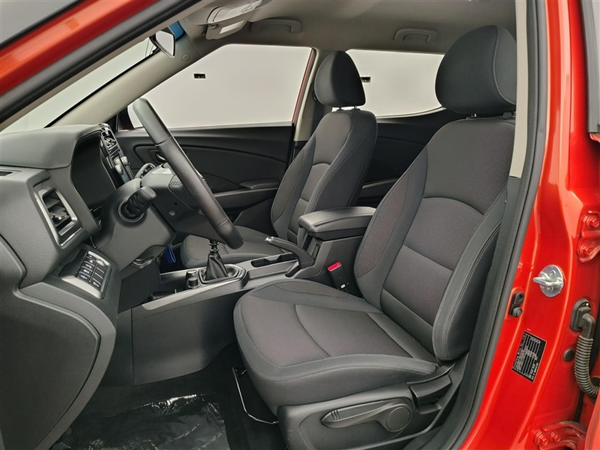 SsangYong Tivoli 1.5 T-GDI 2WD Amber (2021) - Photo 7