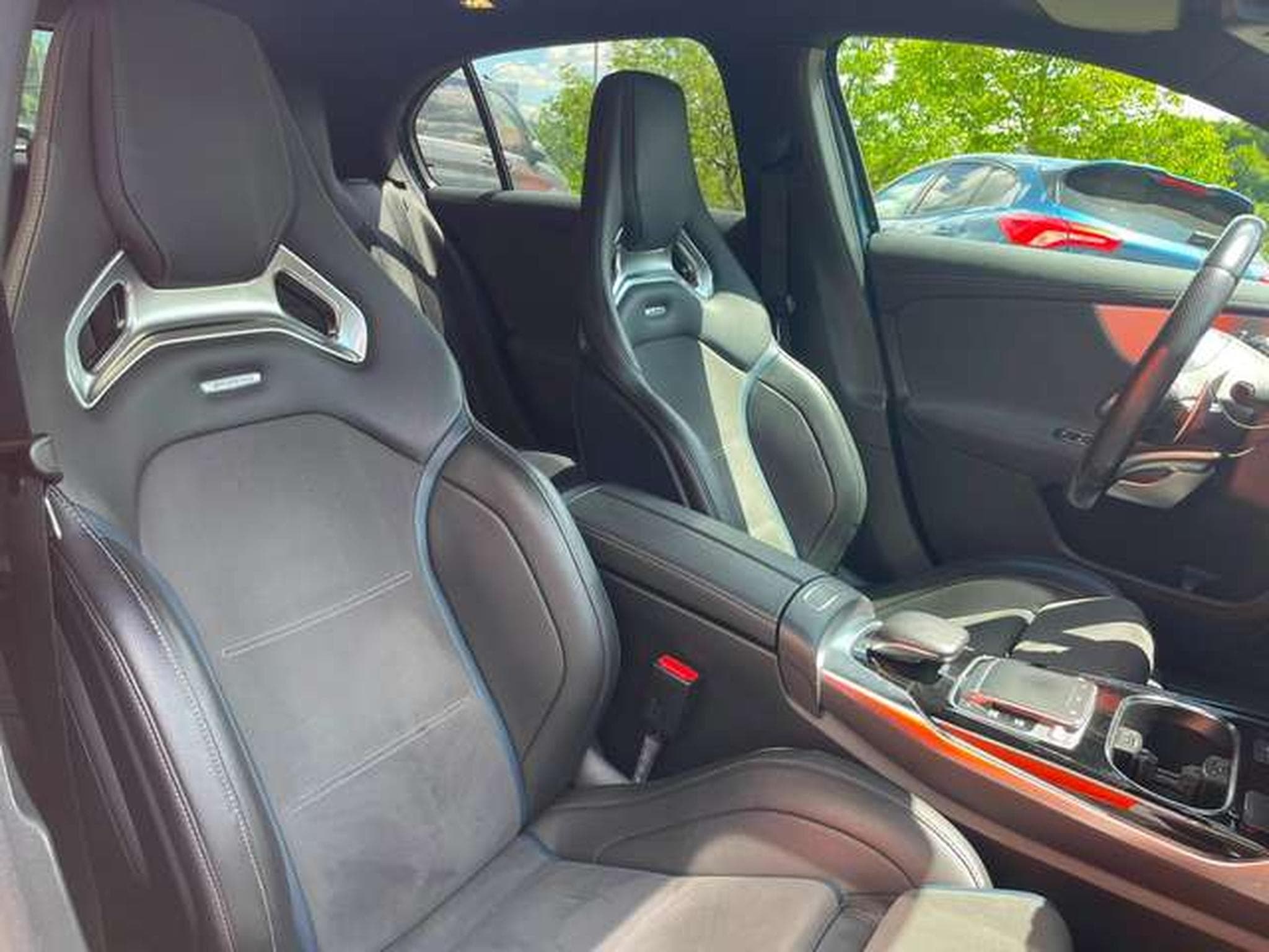 Mercedes A 35 AMG 4Matic Speedshift DCT 7G GARANTIE JUSQU'A 36 MOIS (2019) - Photo 14