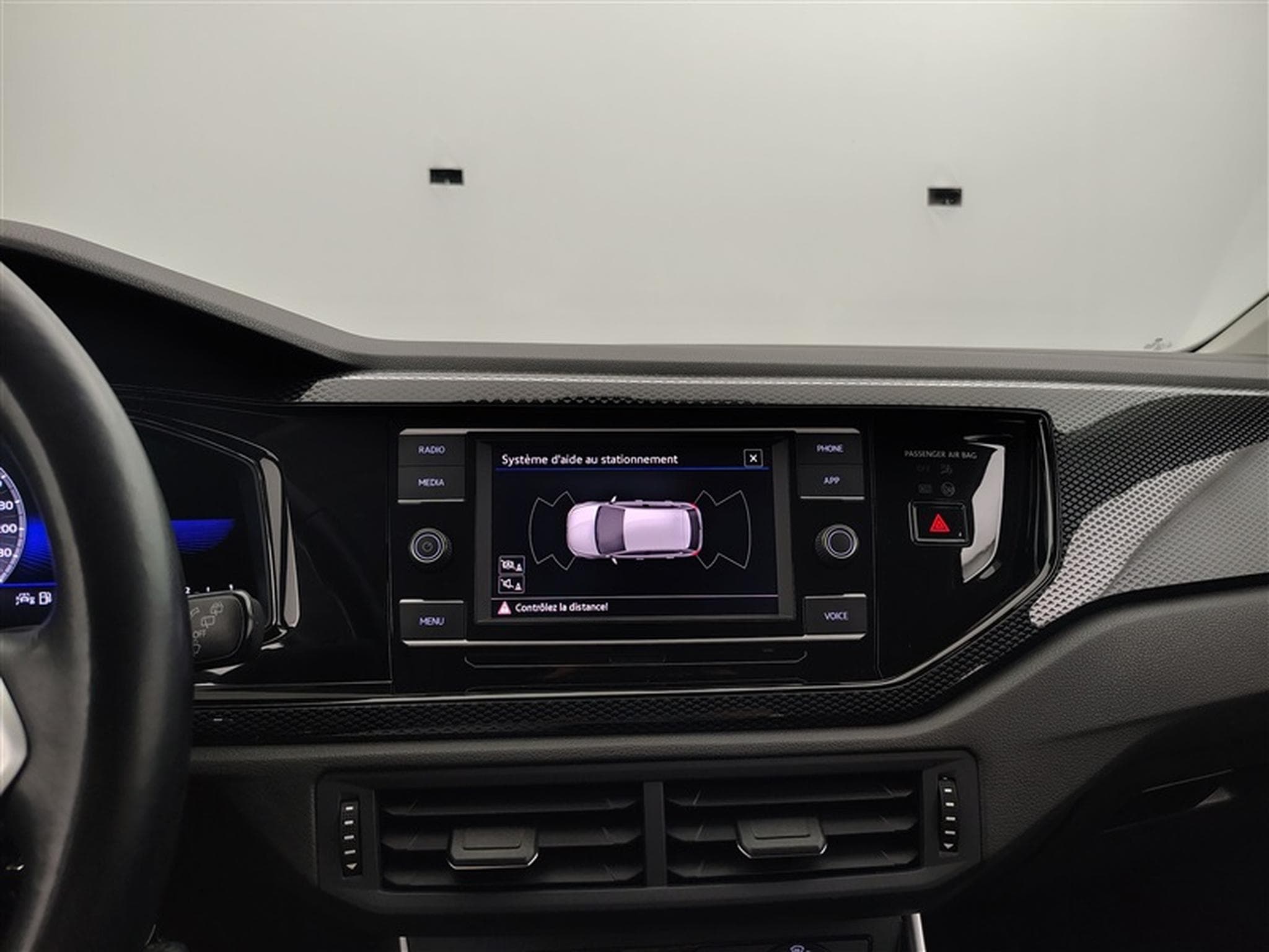 VW Polo 1.0 TSI 95Cv DSG Life CARPLAY/LED/PDC/BT (2022) - Photo 18