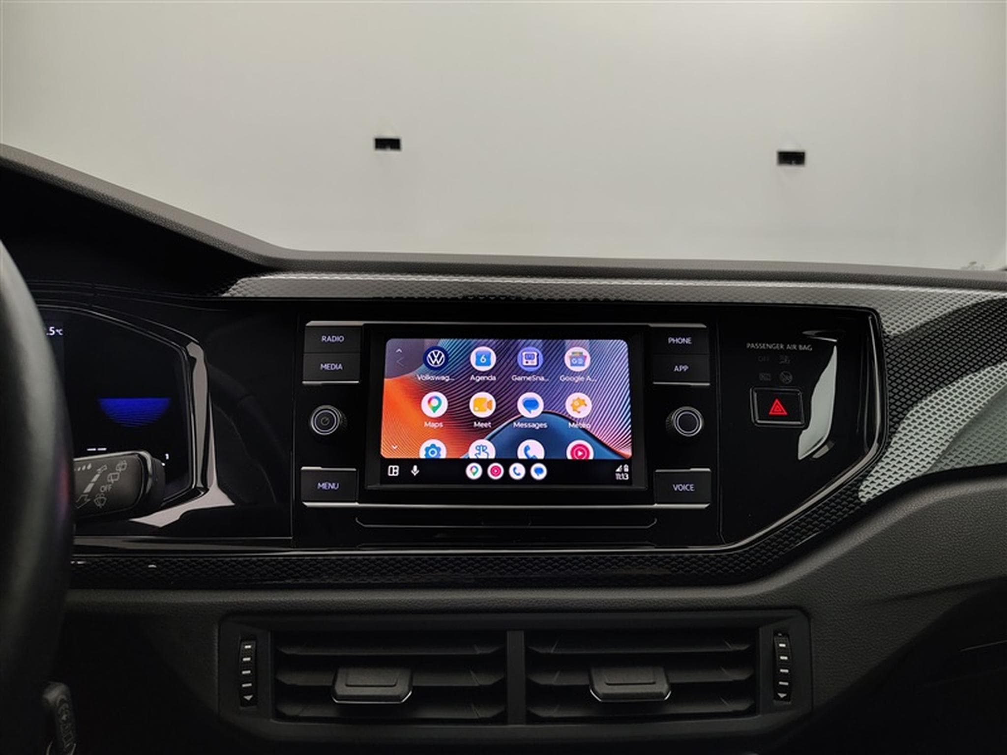 VW Polo 1.0 TSI 95Cv DSG Life CARPLAY/LED/PDC/BT (2022) - Photo 20