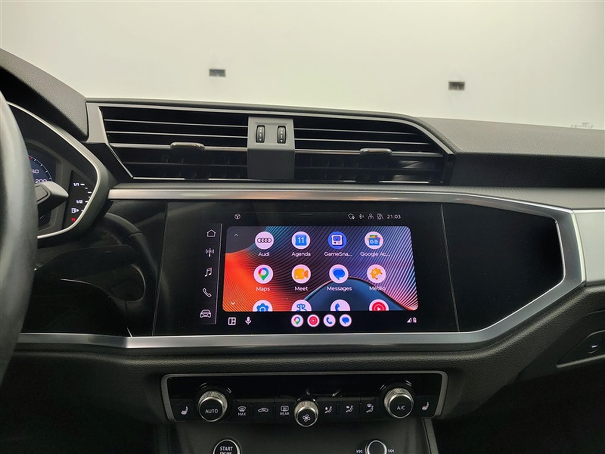 Audi Q3 Sportback 35 TFSI S-Tronic Sport CARPLAY / CAMERA / FULL LED (2021) - Photo 20