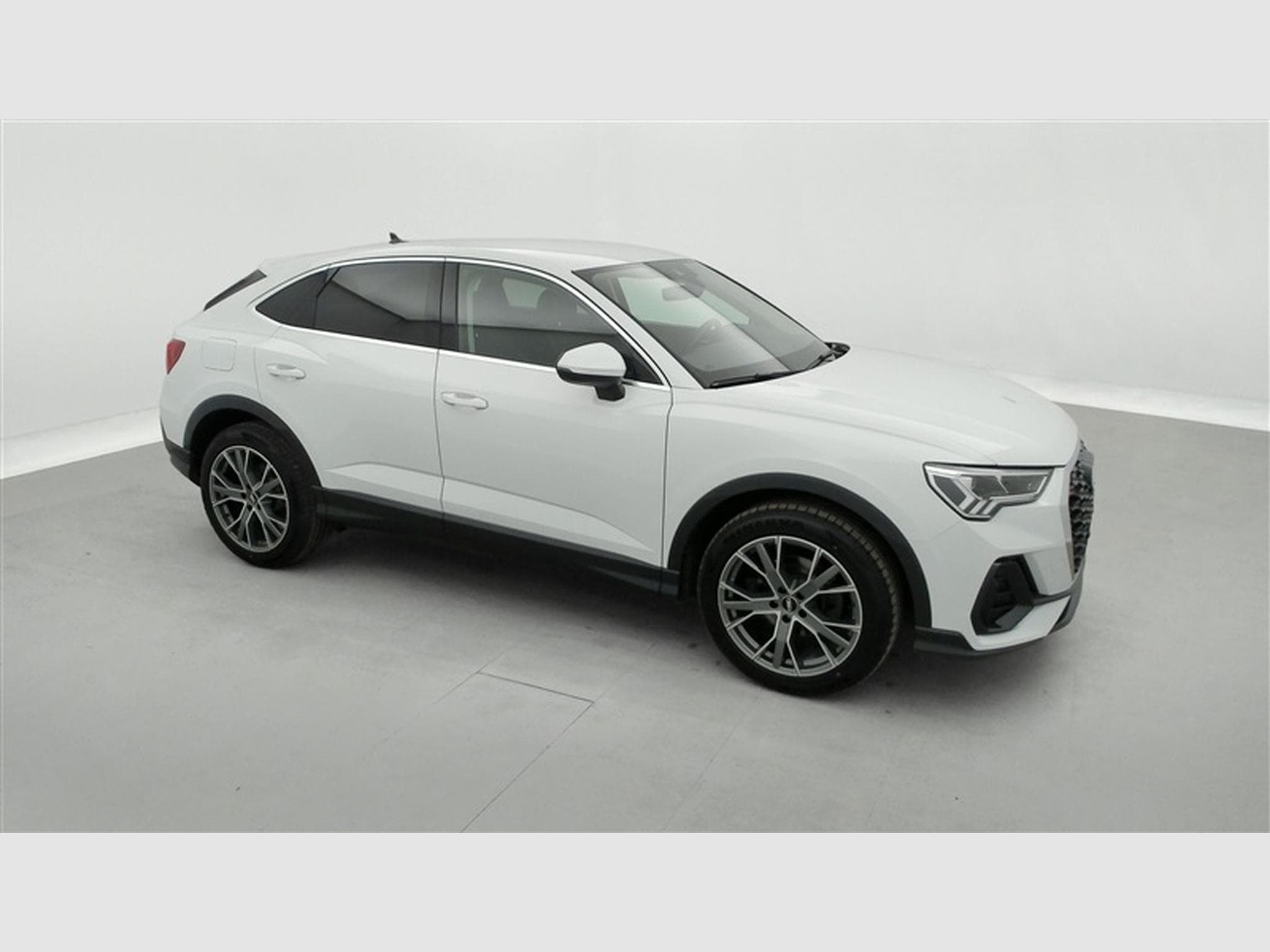 Audi Q3 Sportback 35 TFSI S-Tronic Sport CARPLAY / CAMERA / FULL LED (2021) - Photo 23