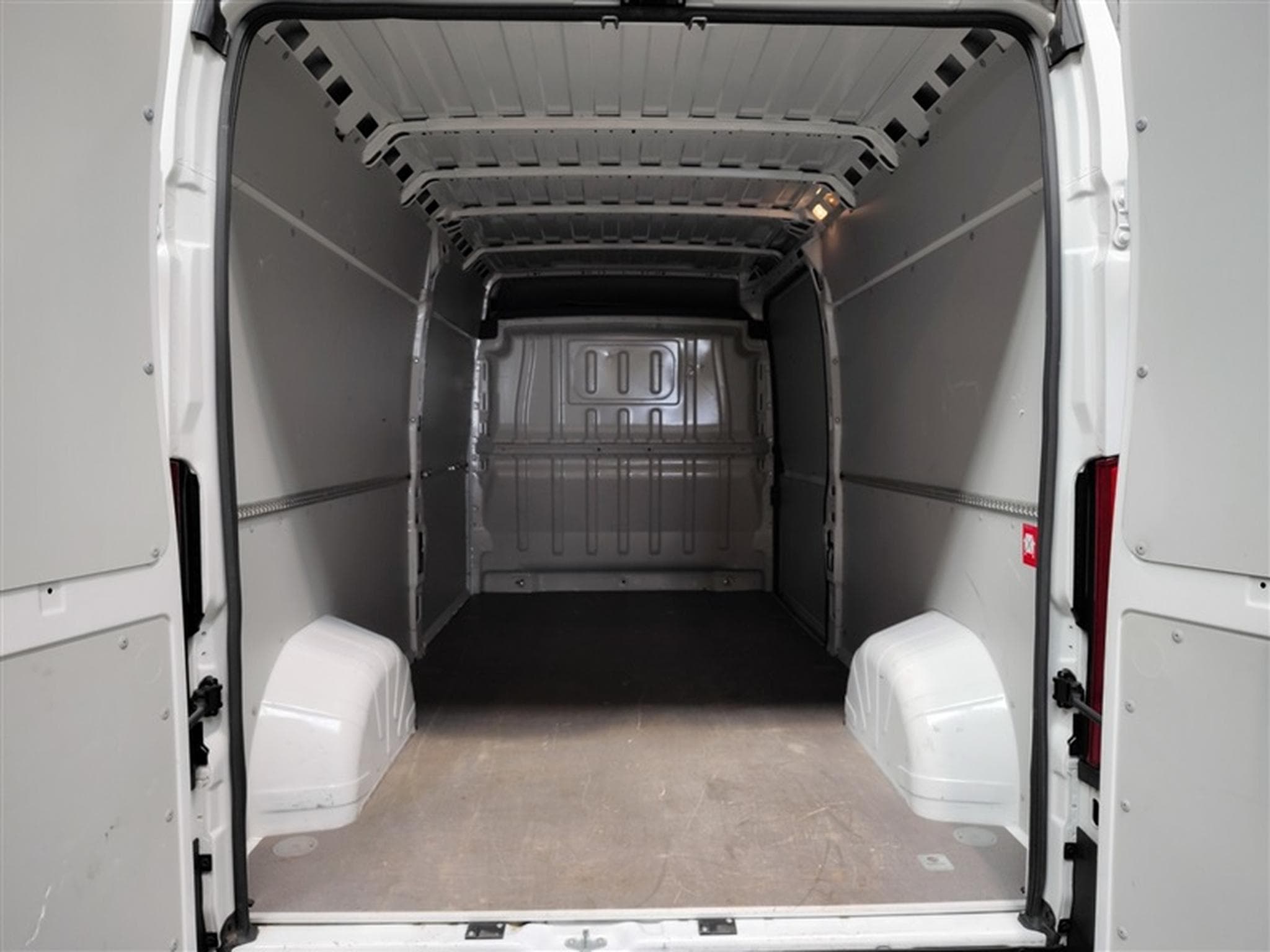 Fiat Ducato 2.2 Multijet 140cv L3H2 NAVI / CAMERA / CLIM AUTO (2024) - Photo 14