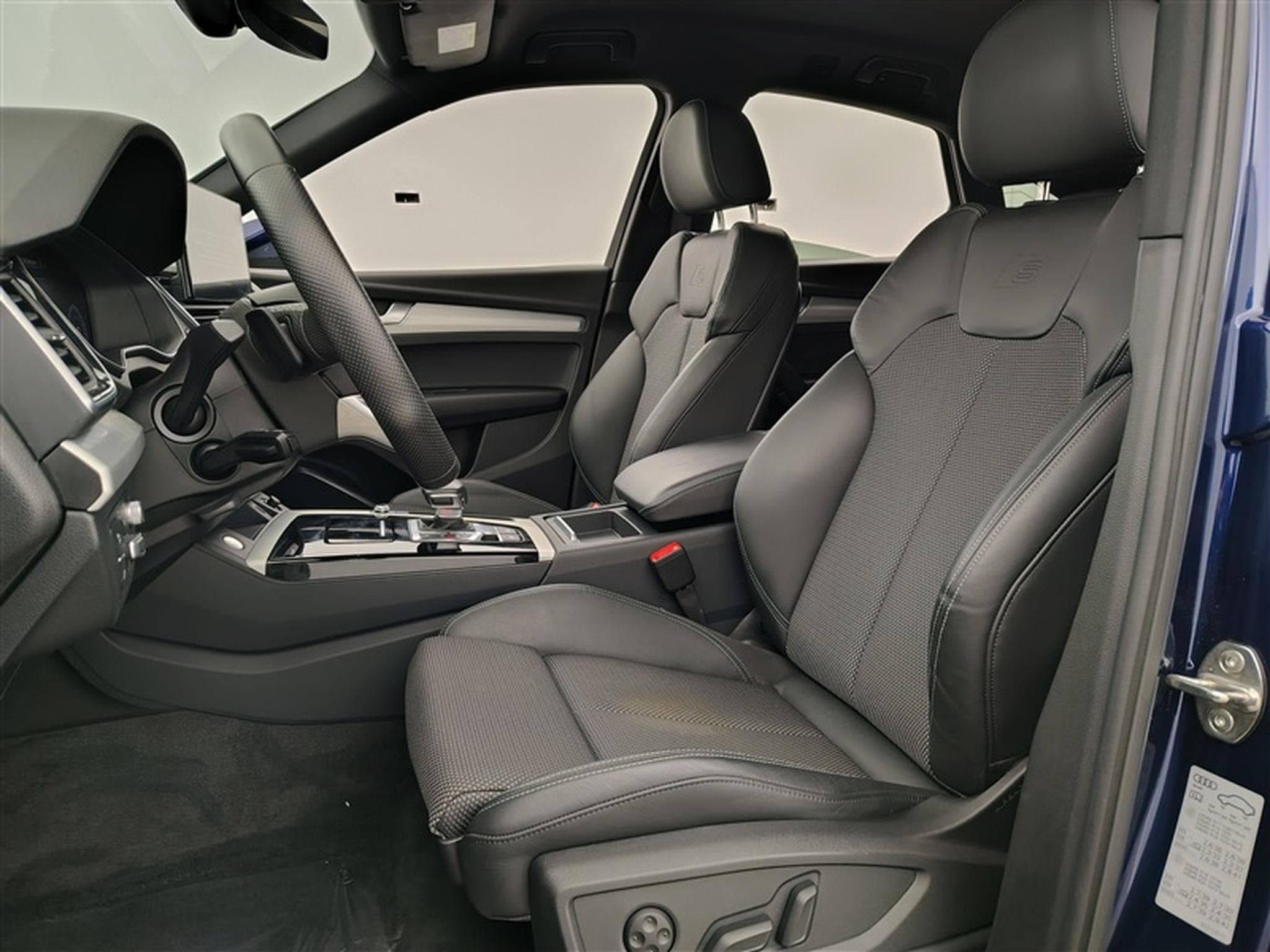 Audi Q5 Sportback PHEV 50 TFSIe Quattro S-Line NAVI / CAMERA (2022) - Photo 7