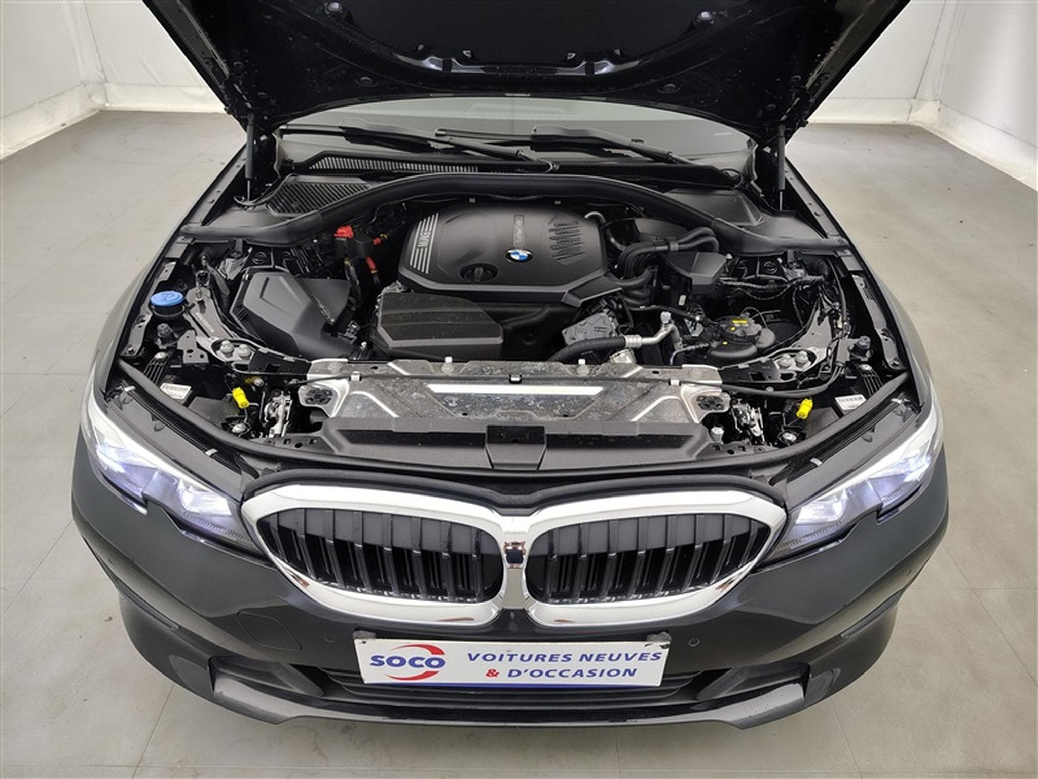 BMW 318 318 d Touring NAVI/TO PANO/FULL LED/JA17/PDC (2020) - Photo 22