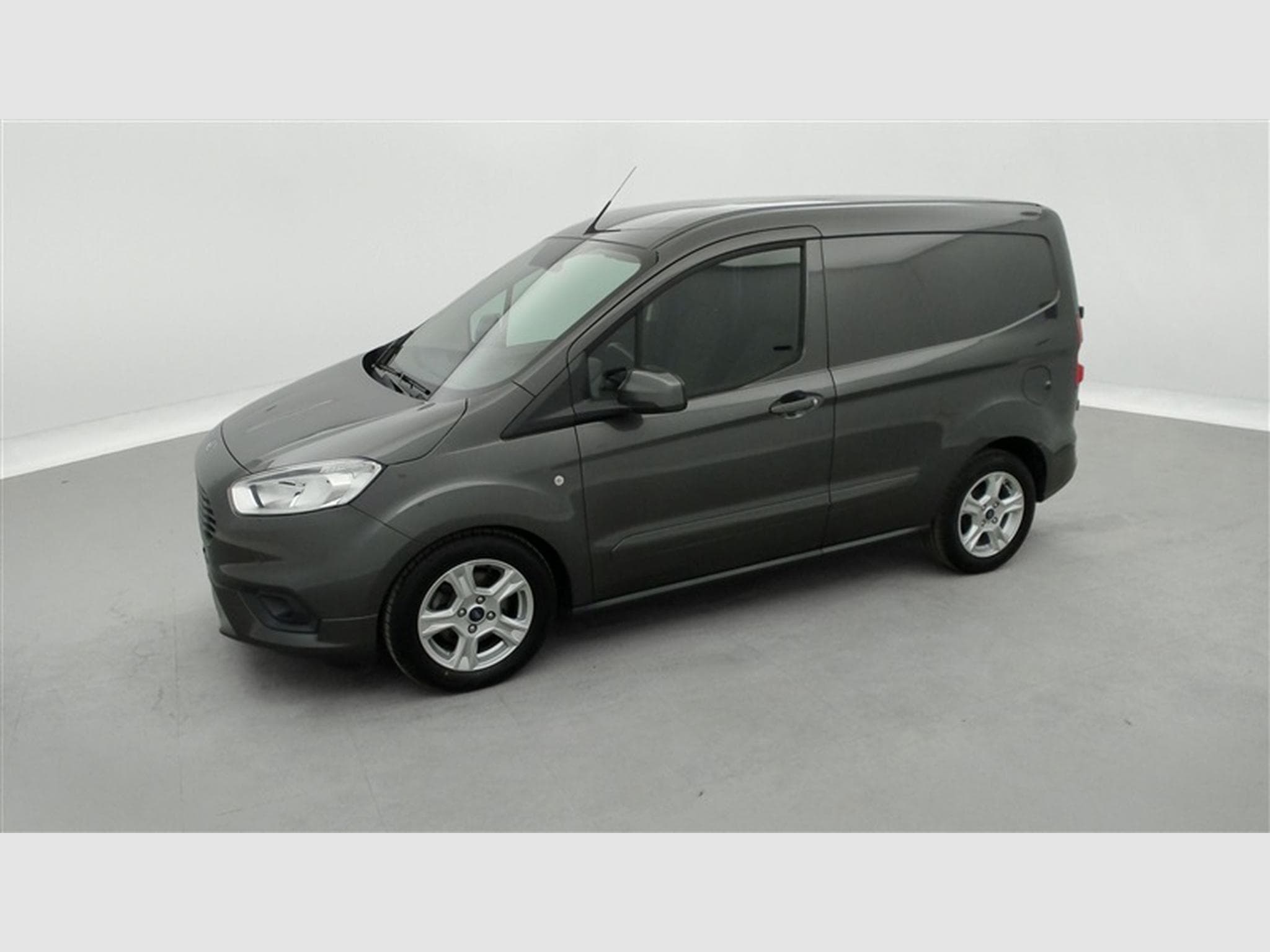Ford Transit 1.5 TDCi 100cv Limited NAVI / PDC AV+AR / JA 15" (2024) - Photo 20