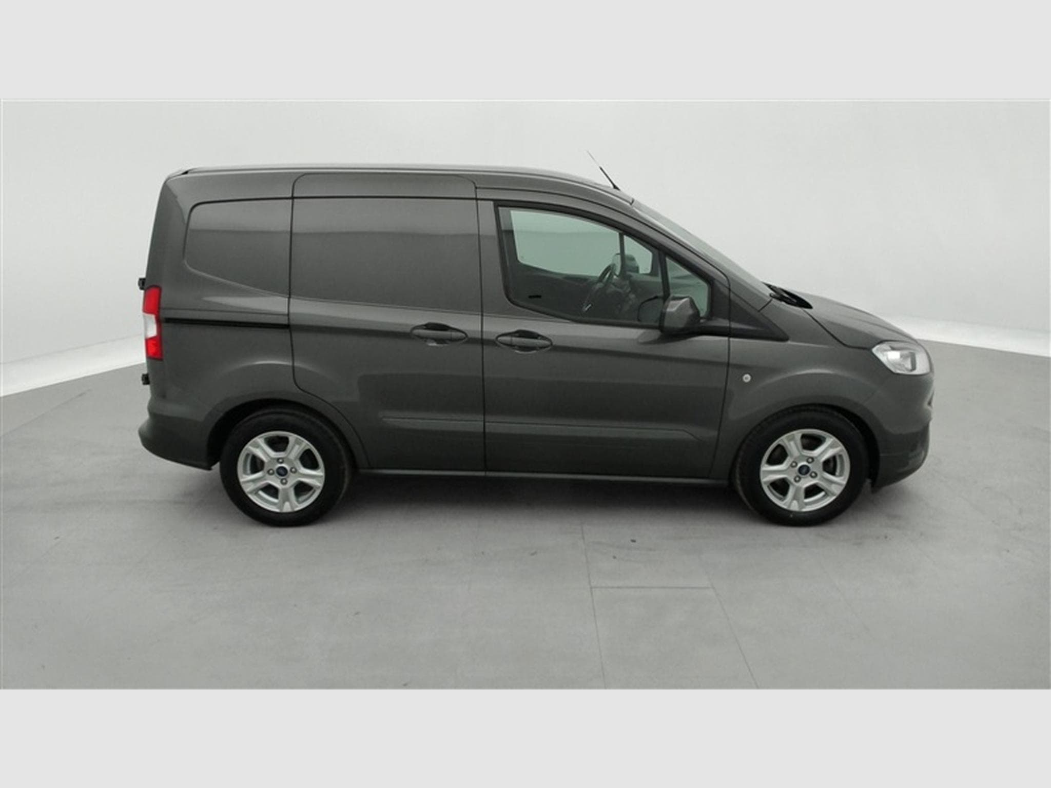 Ford Transit 1.5 TDCi 100cv Limited NAVI / PDC AV+AR / JA 15" (2024) - Photo 23