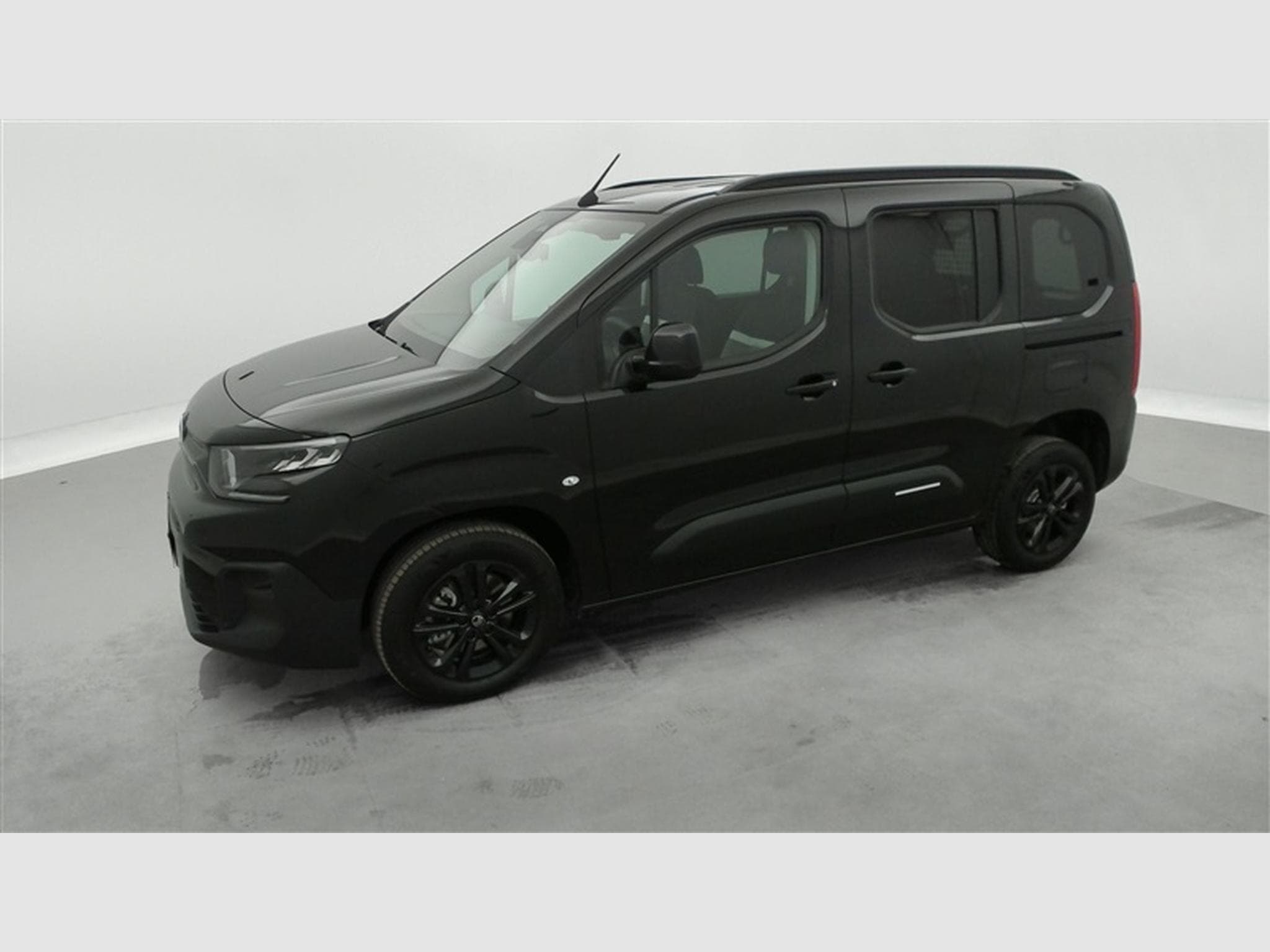 Citroen Berlingo 1.5 HDi Multispace CARPLAY / FULL LED / CAMERA / JA 16" (2026) - Photo 21