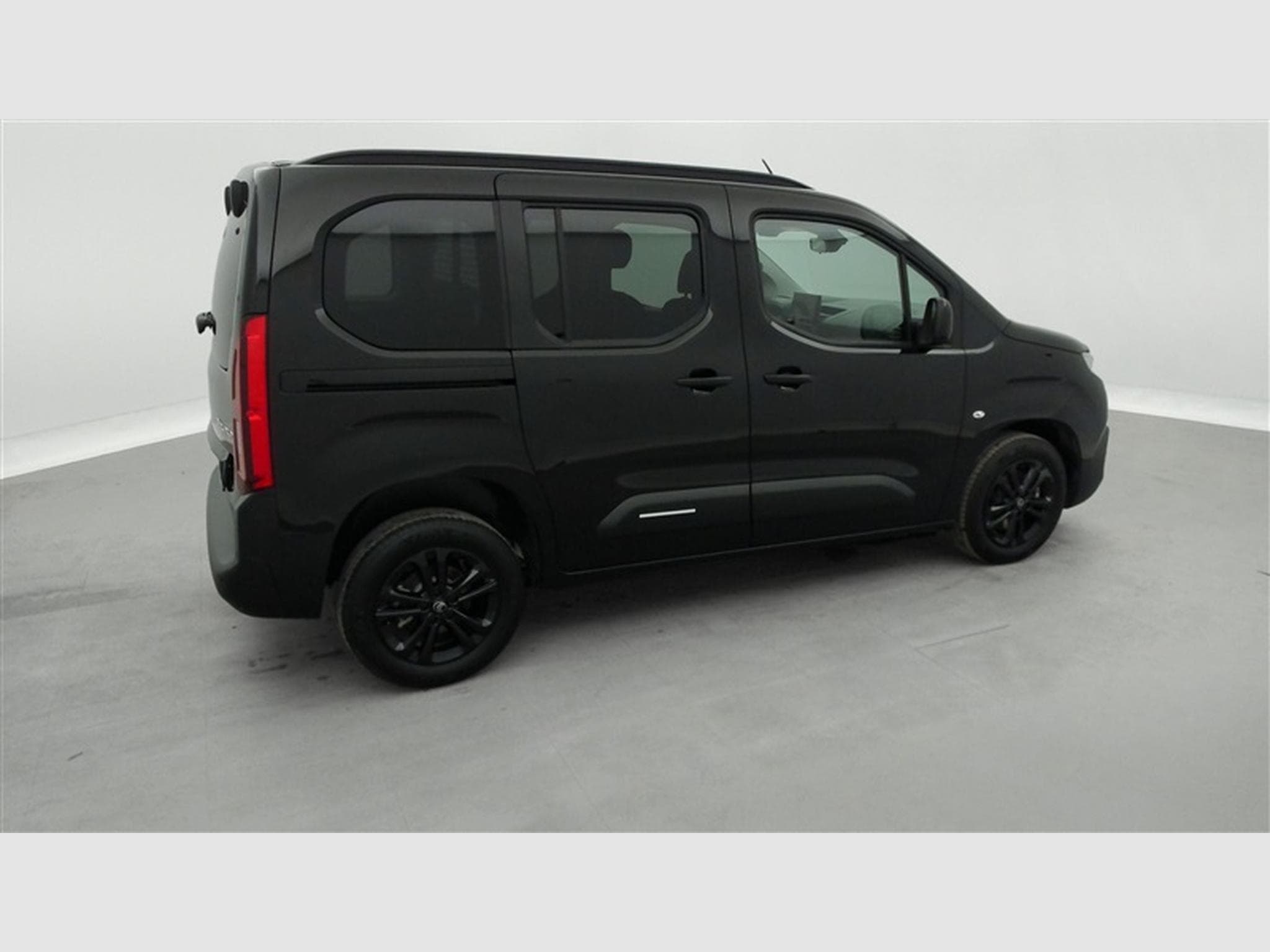 Citroen Berlingo 1.5 HDi Multispace CARPLAY / FULL LED / CAMERA / JA 16" (2026) - Photo 25