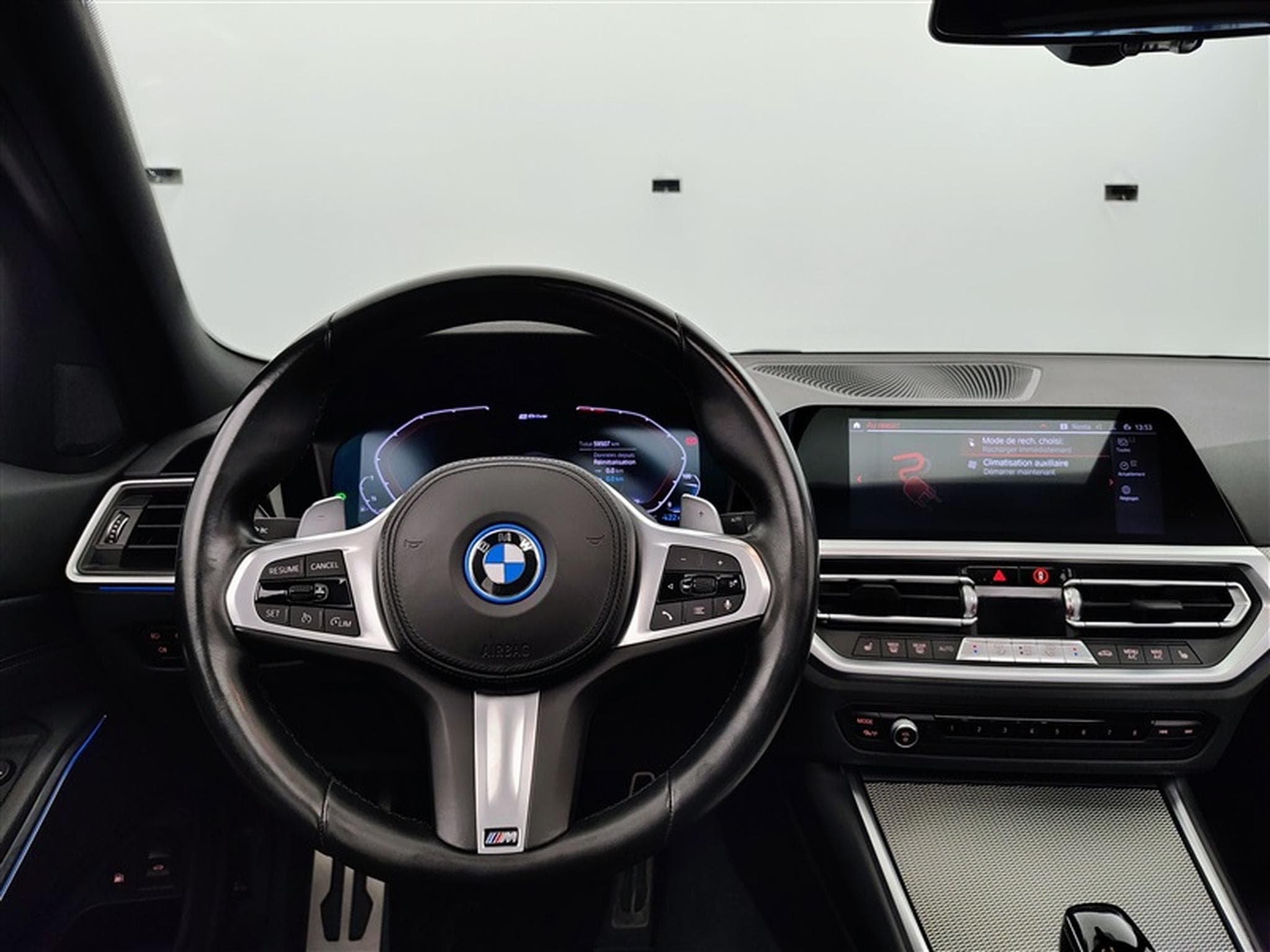 BMW 330 e XDrive PHEV PACK M NAV/CARPLAY/CAM/CUIR/PANO/LASER LED/HUD (2022) - Photo 9