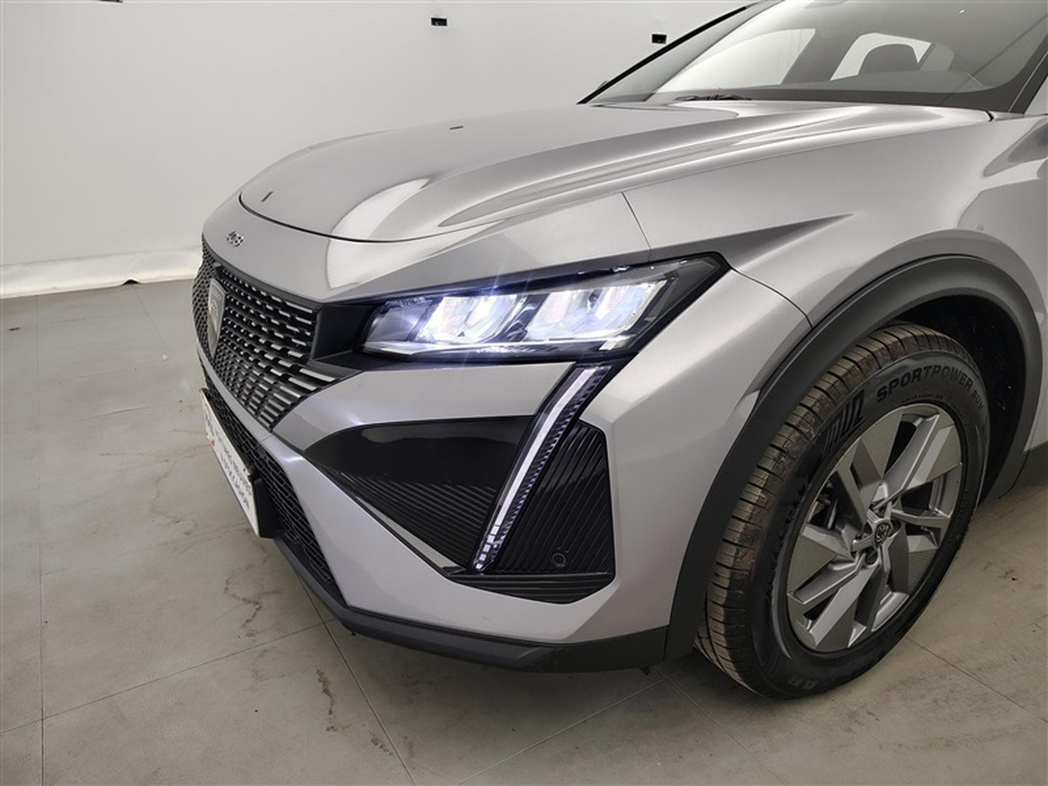 Peugeot 408 1.6 PHEV 150cv EAT8 Allure NAVI / FULL LED / CAMERA 360 (2024) - Photo 15