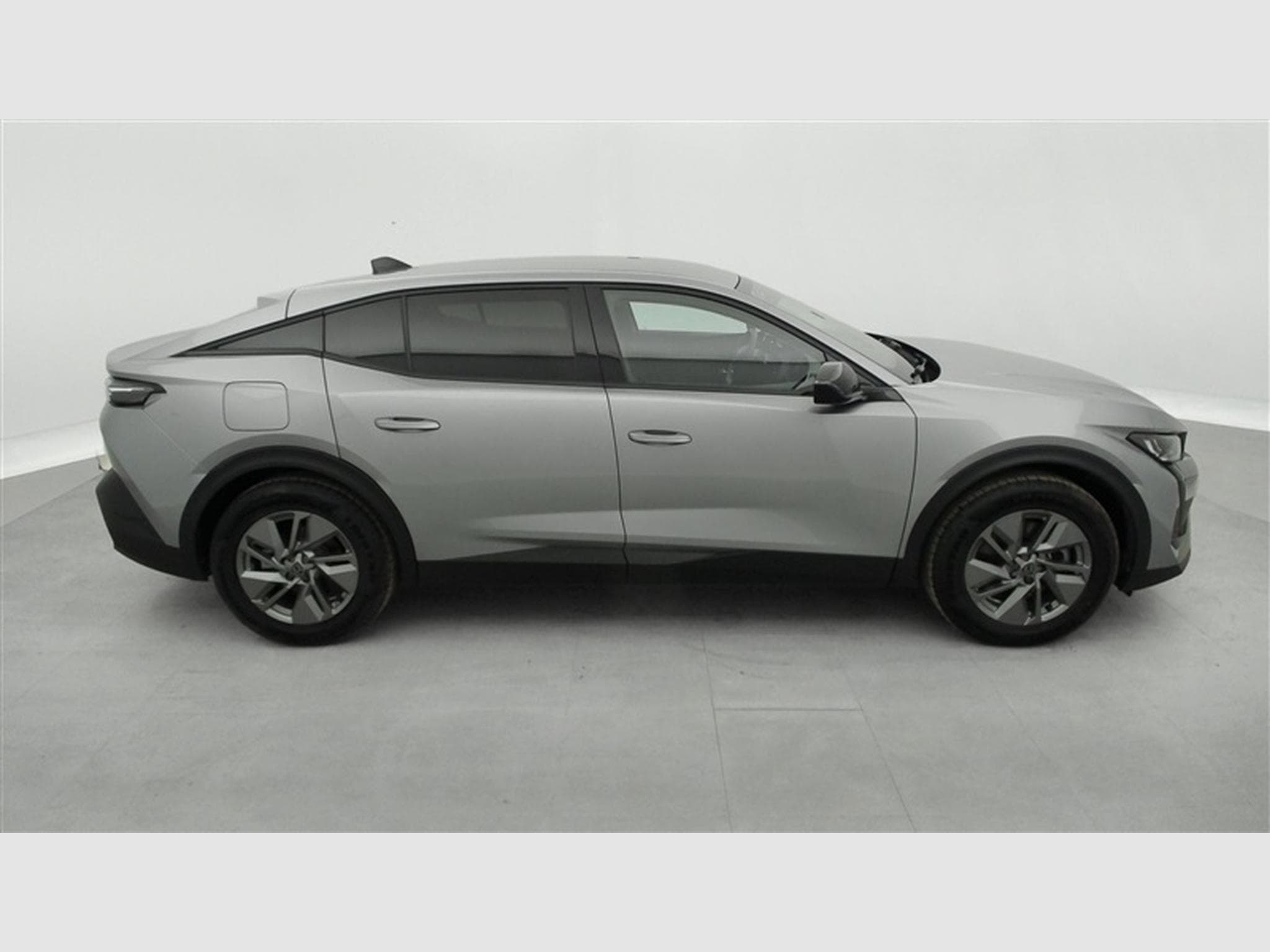 Peugeot 408 1.6 PHEV 150cv EAT8 Allure NAVI / FULL LED / CAMERA 360 (2024) - Photo 24