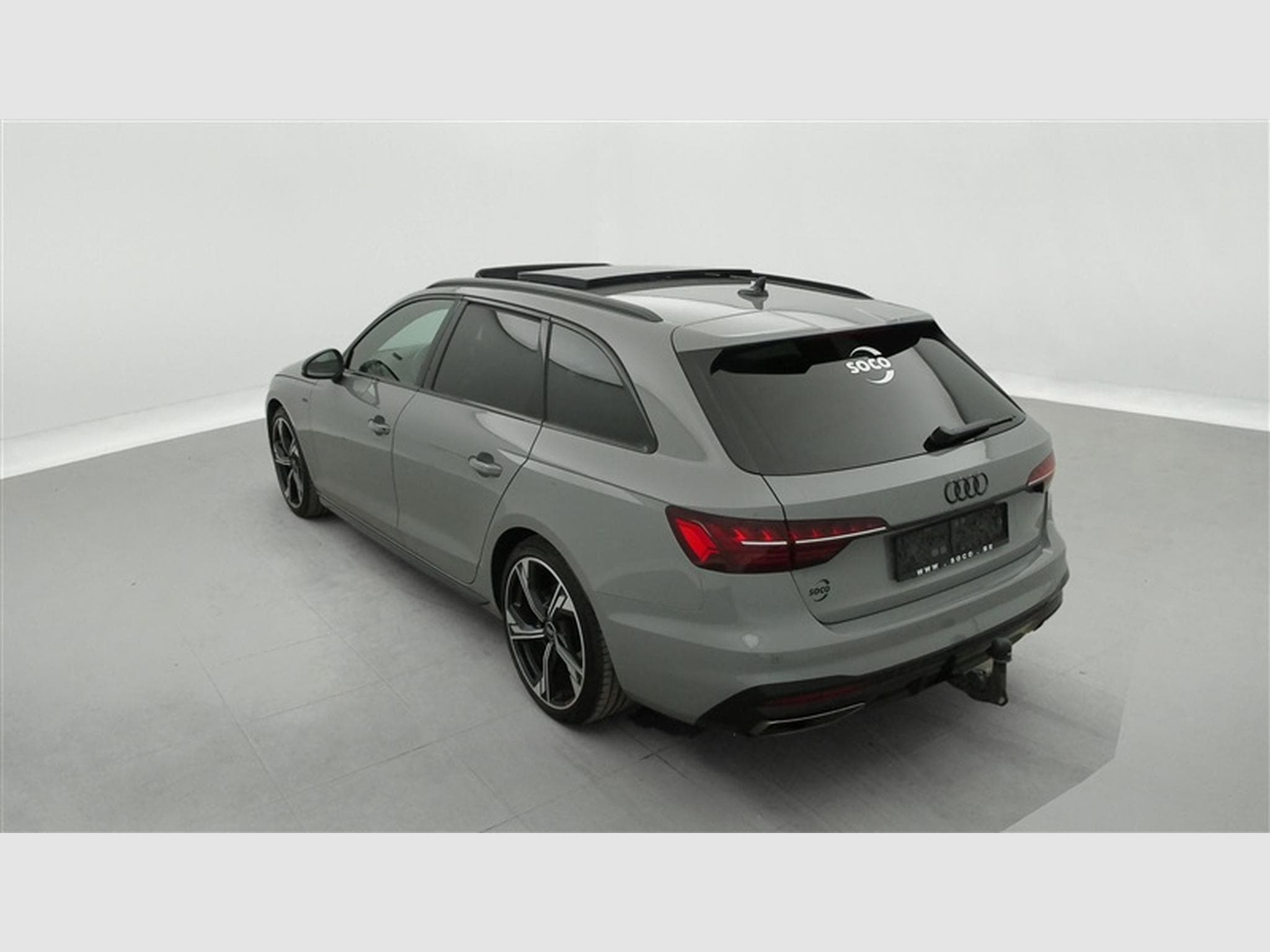 Audi A4 Avant 35 TFSI S-Line Competition  S-tronic *FULL OPTIONS* (2024) - Photo 2