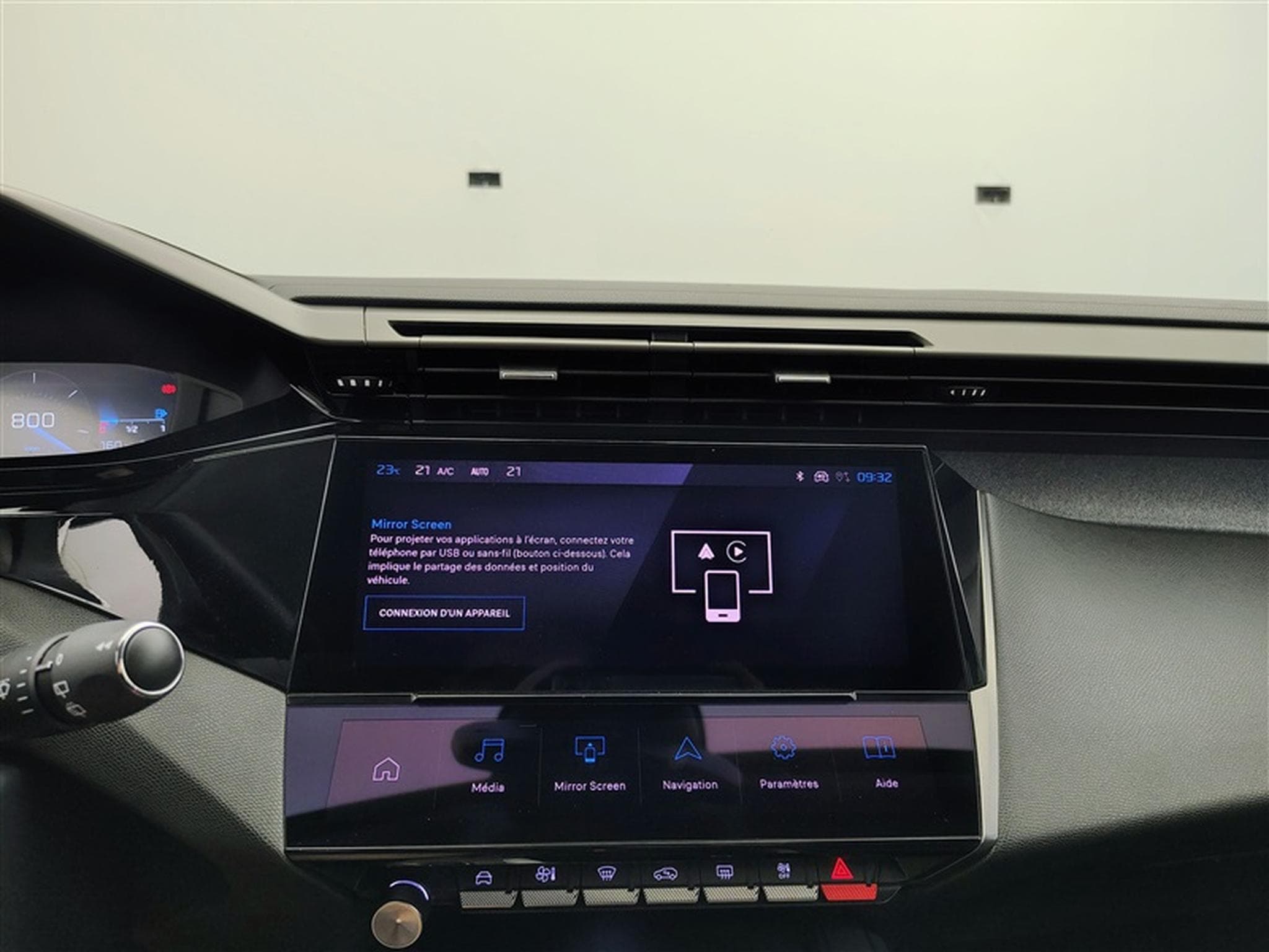 Peugeot 308 1.2 PureTech Allure NAVI / CAMERA / CARPLAY (2023) - Photo 20