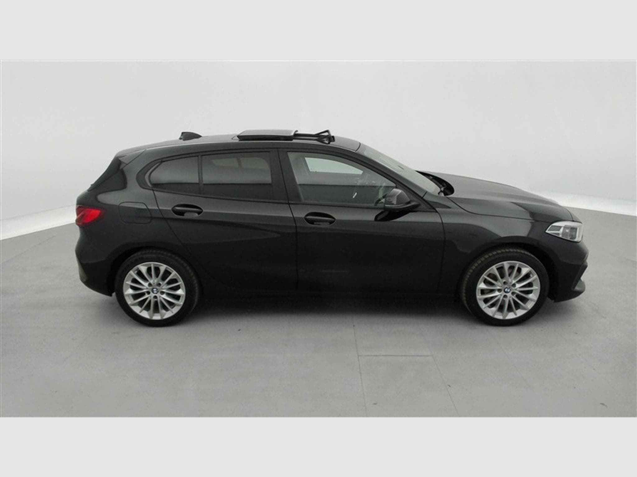BMW 116 116 d Business Line NAVI / FULL LED / TO PANO / ALU / PDC (2021) - Photo 9