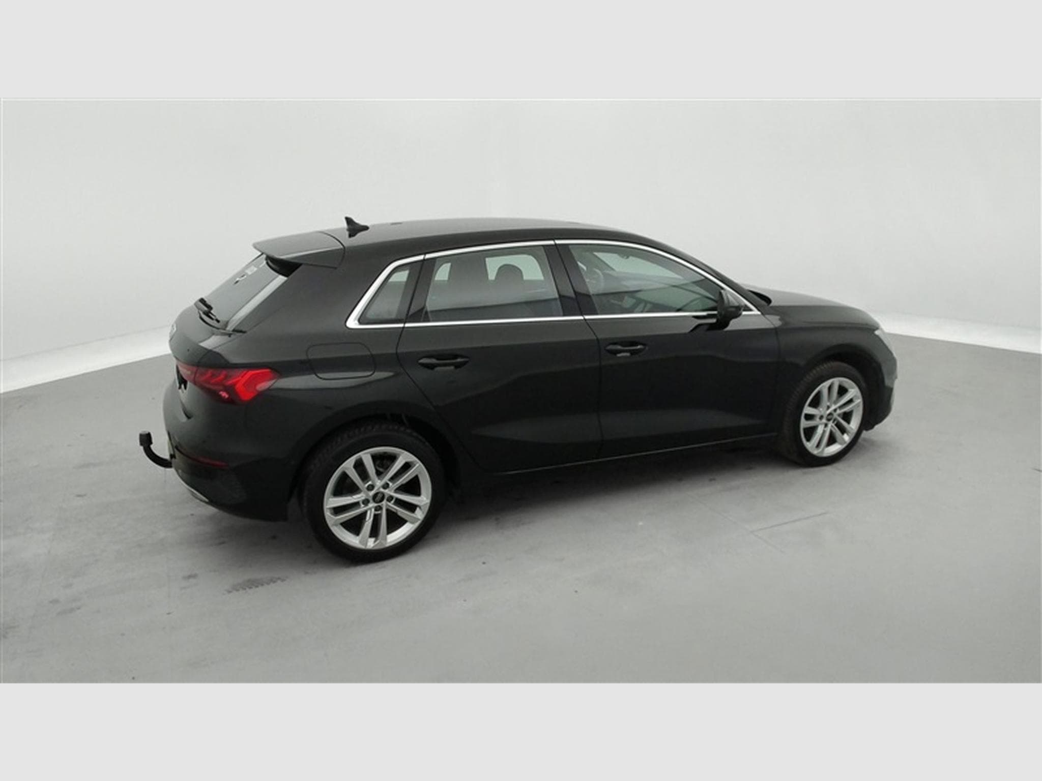 Audi A3 Sportback 30 TFSI Advanced S tronic  Navi / Led / PDC av+ar (2023) - Photo 25