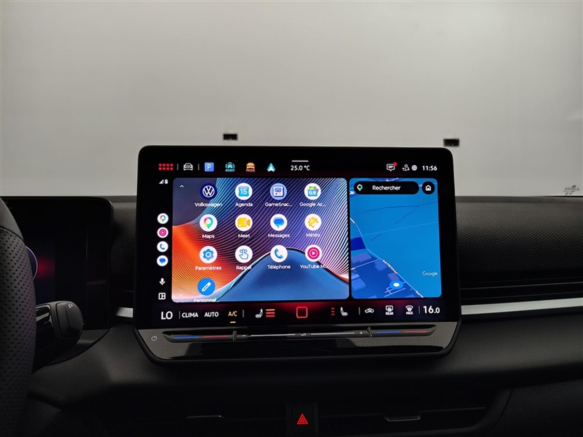 VW T-Roc 1.5 TSI 150cv DSG R-Line CARPLAY / FULL LED / PANO / CAMERA (2026) - Photo 22