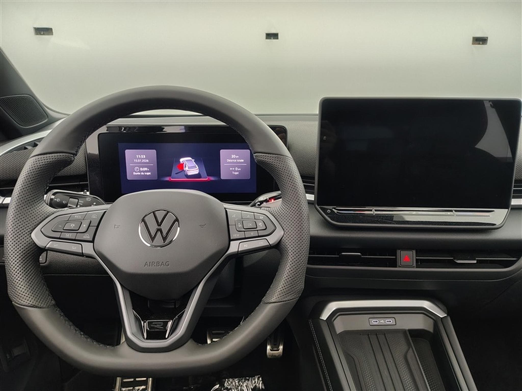 VW T-Roc 1.5 TSI 150cv DSG R-Line CARPLAY / FULL LED / PANO / CAMERA (2026) - Photo 9
