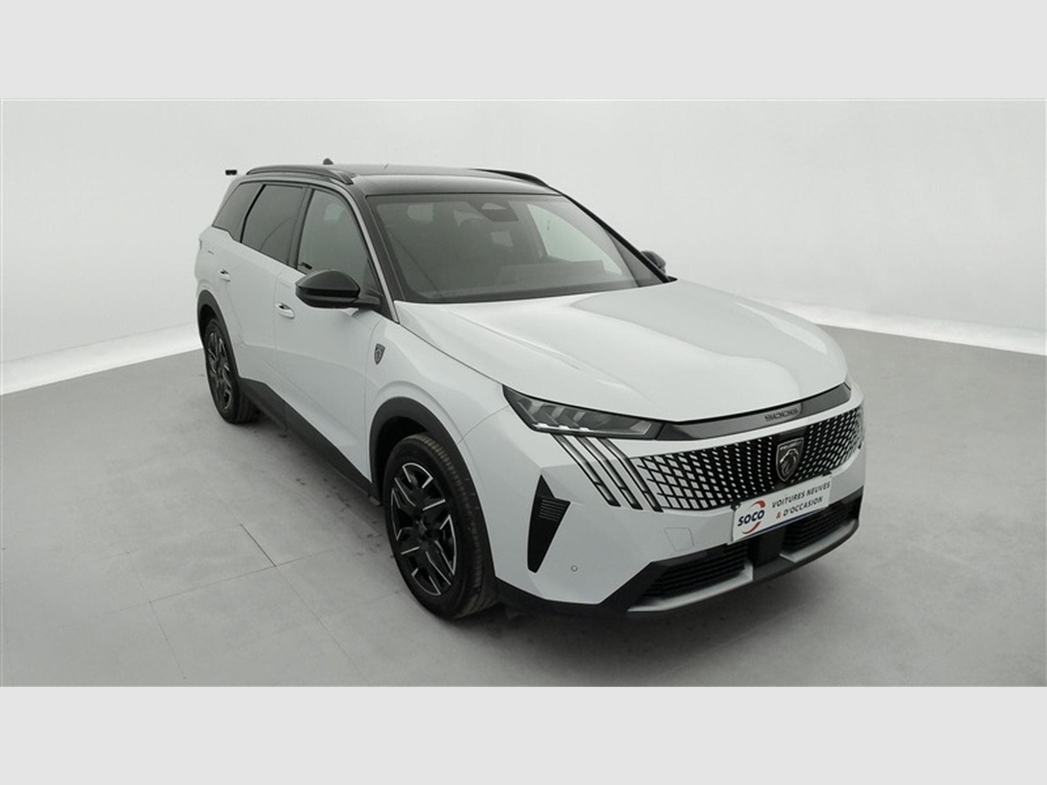 Peugeot 5008 1.2 Hybrid 145Cv e-DCS6 GT 7PL / NAVI / CARPLAY / CAMERA (2025) - Photo 24