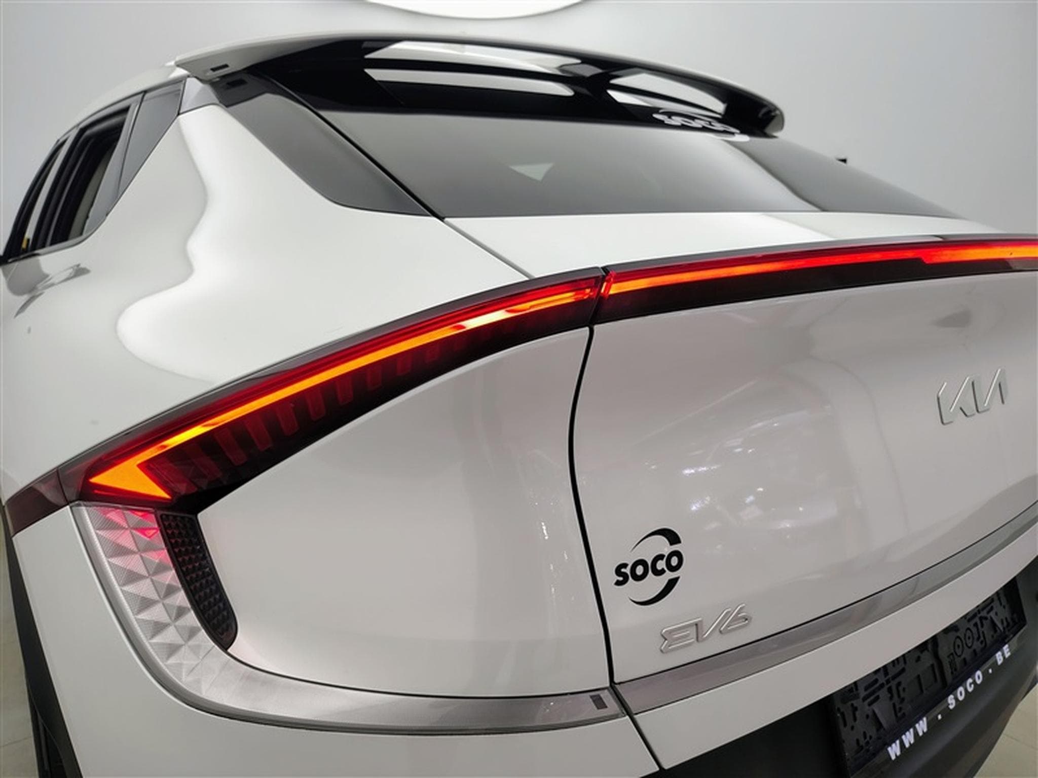 Kia EV6 EV6 Edition NAVI / FULL LED / CUIR PARTIEL / CAMERA (2025) - Photo 16