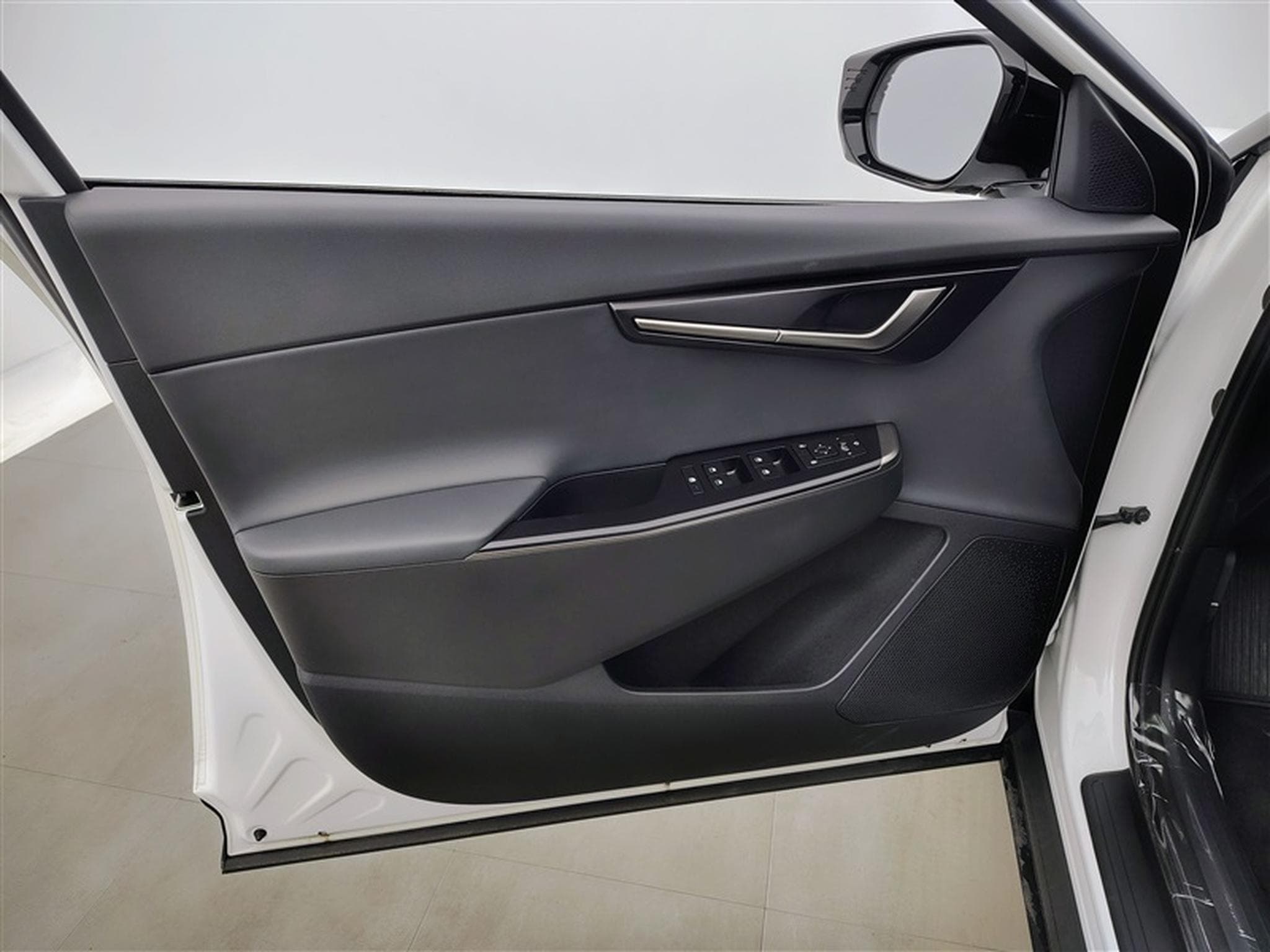 Kia EV6 EV6 Edition NAVI / FULL LED / CUIR PARTIEL / CAMERA (2025) - Photo 17
