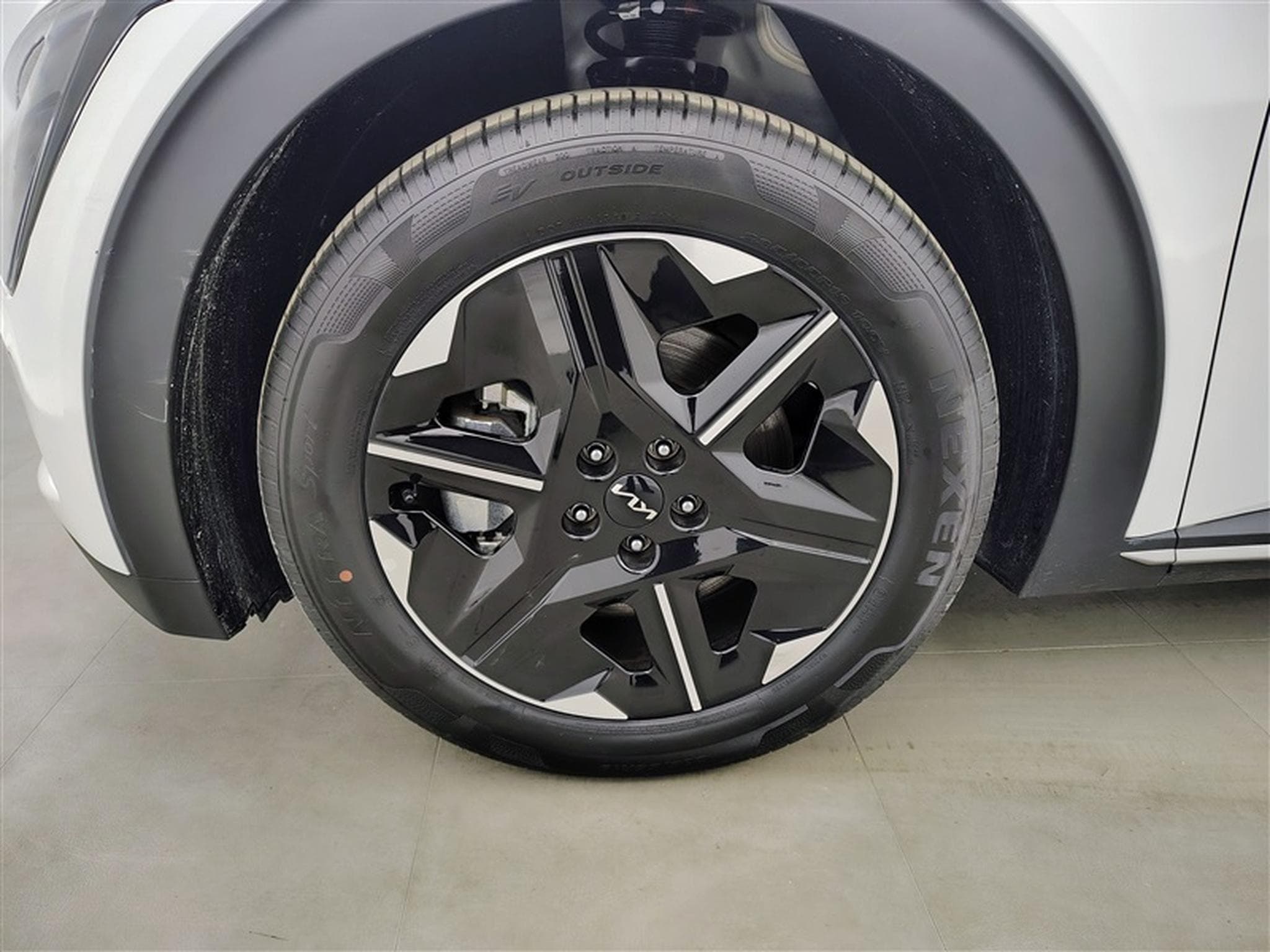 Kia EV6 EV6 Edition NAVI / FULL LED / CUIR PARTIEL / CAMERA (2025) - Photo 6