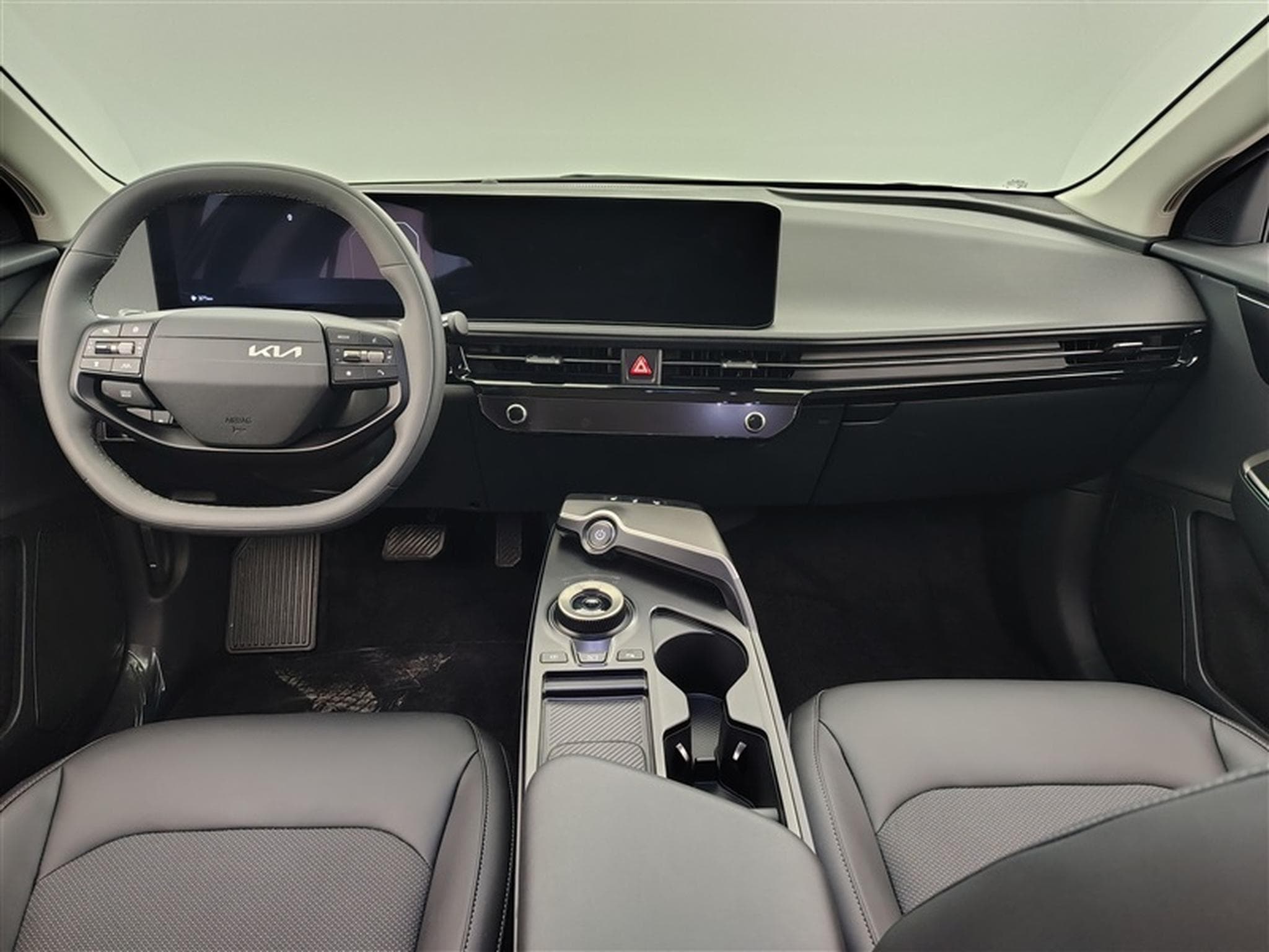 Kia EV6 EV6 Edition NAVI / FULL LED / CUIR PARTIEL / CAMERA (2025) - Photo 8