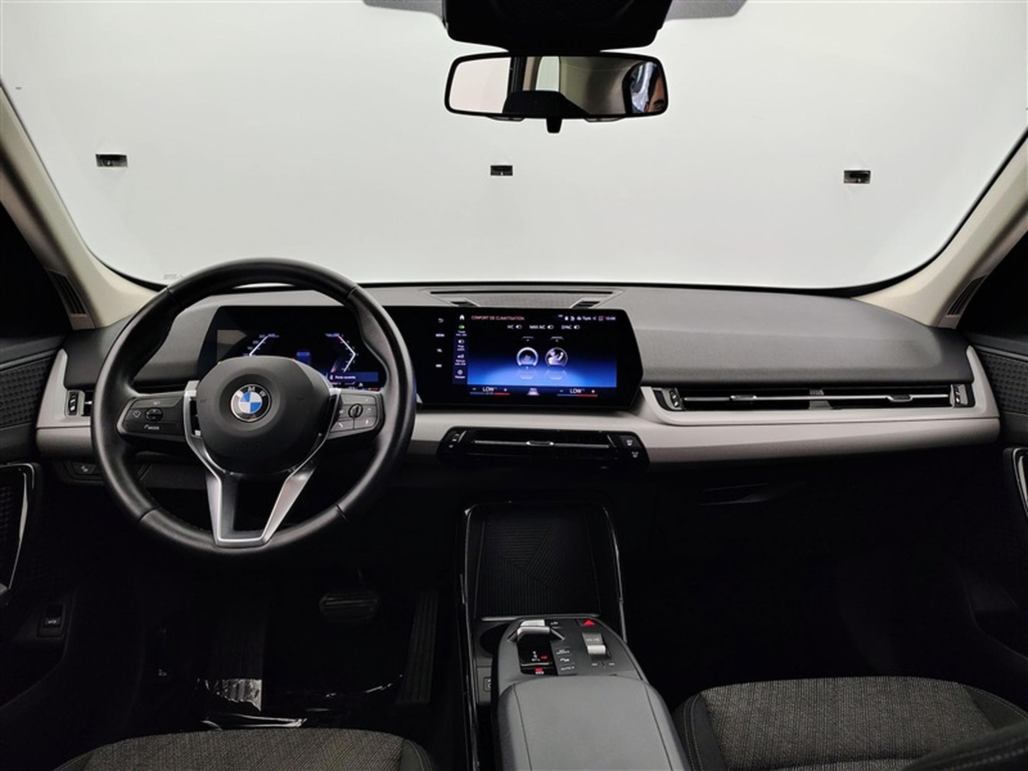 BMW X1 1.5iA sDrive20 MHEV NAVI/FULL LED/JA/PDC AV AR (2023) - Photo 8