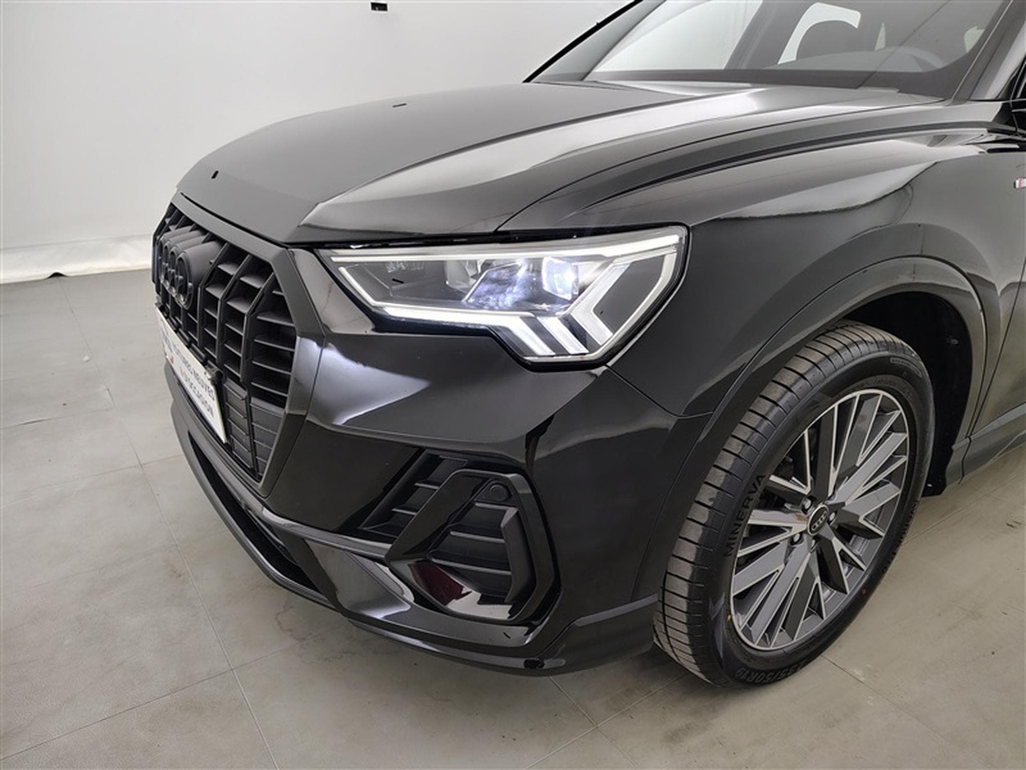 Audi Q3 35 TFSI S-line **NAVI/CAM/ALCANTARA/AUTO** (2023) - Photo 15