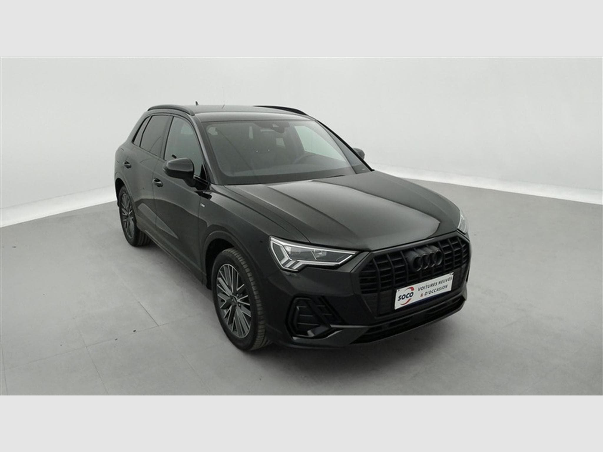 Audi Q3 35 TFSI S-line **NAVI/CAM/ALCANTARA/AUTO** (2023) - Photo 23