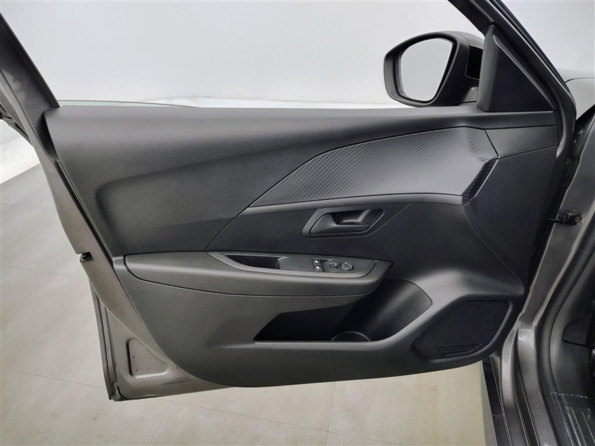 Peugeot 208 1.2i PureTech Like CLIM (2022) - Photo 16