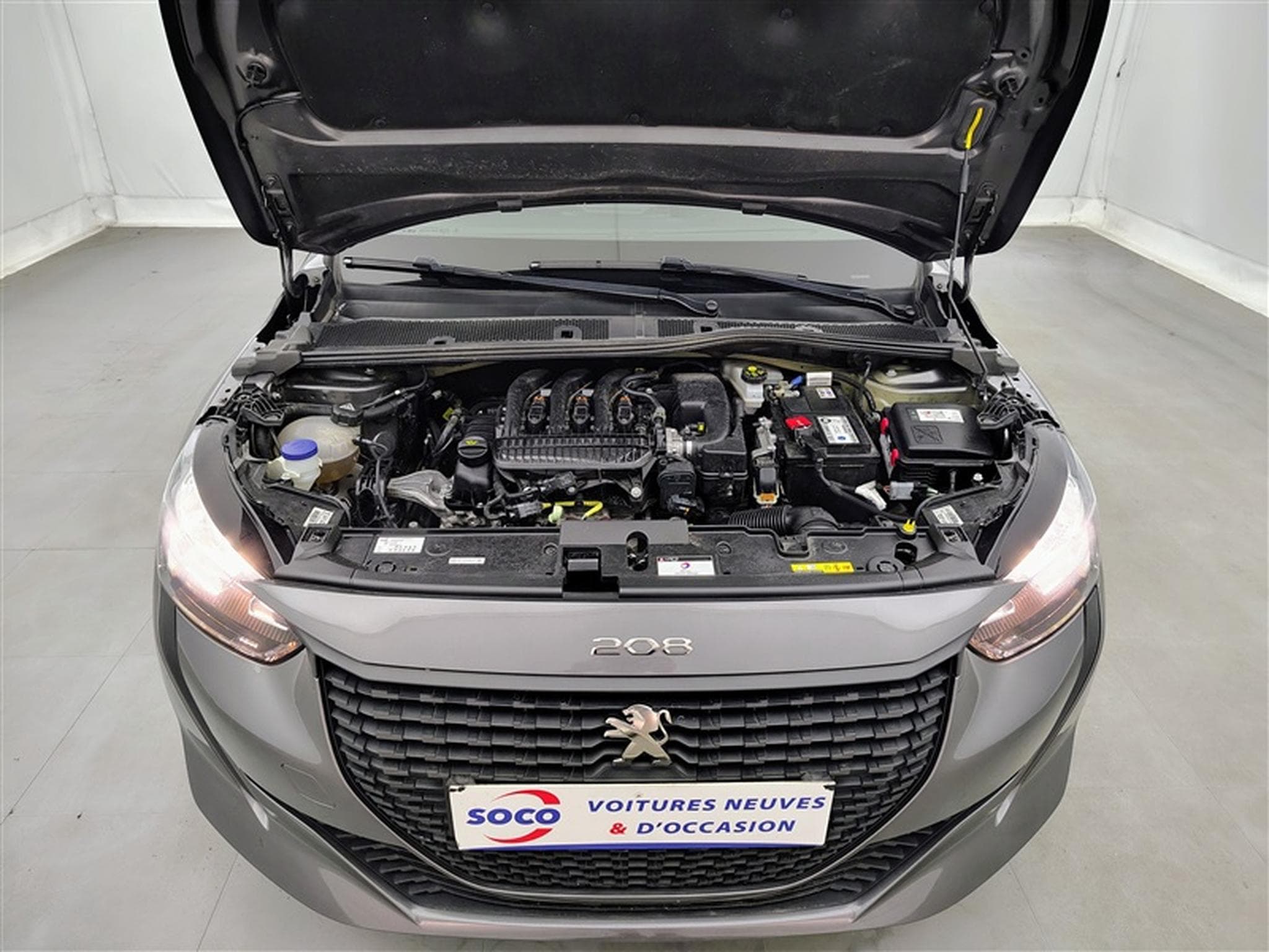 Peugeot 208 1.2i PureTech Like CLIM (2022) - Photo 17