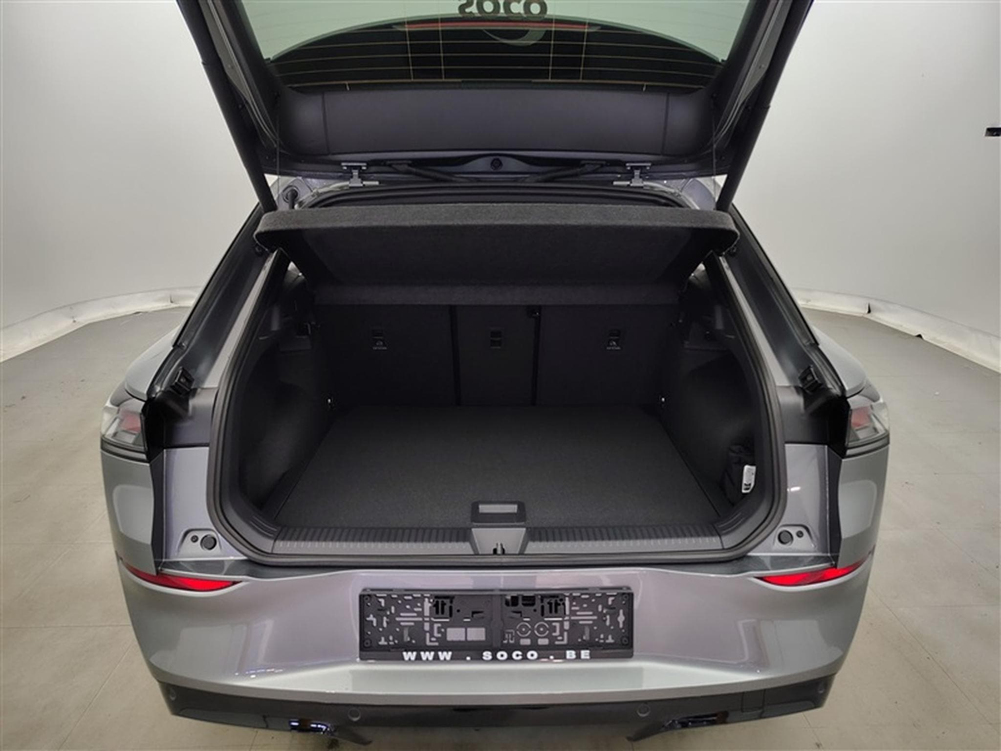 VW T-Roc 1.5 TSI 150cv DSG R-Line CARPLAY / FULL LED / PANO / CAMERA (2026) - Photo 14