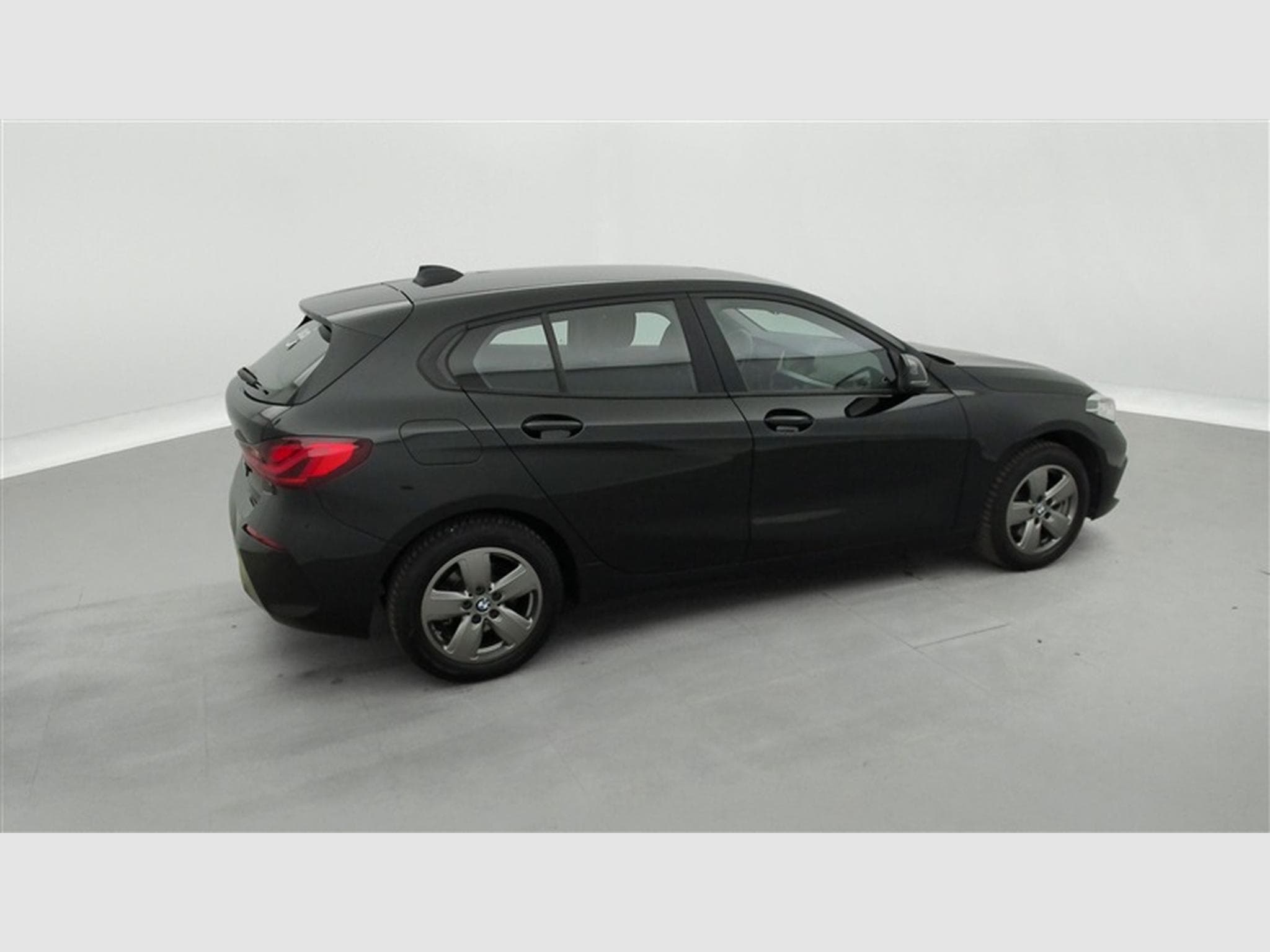 BMW 118 i  Navi Cockpit / Led / PDC av+ar (2021) - Photo 25