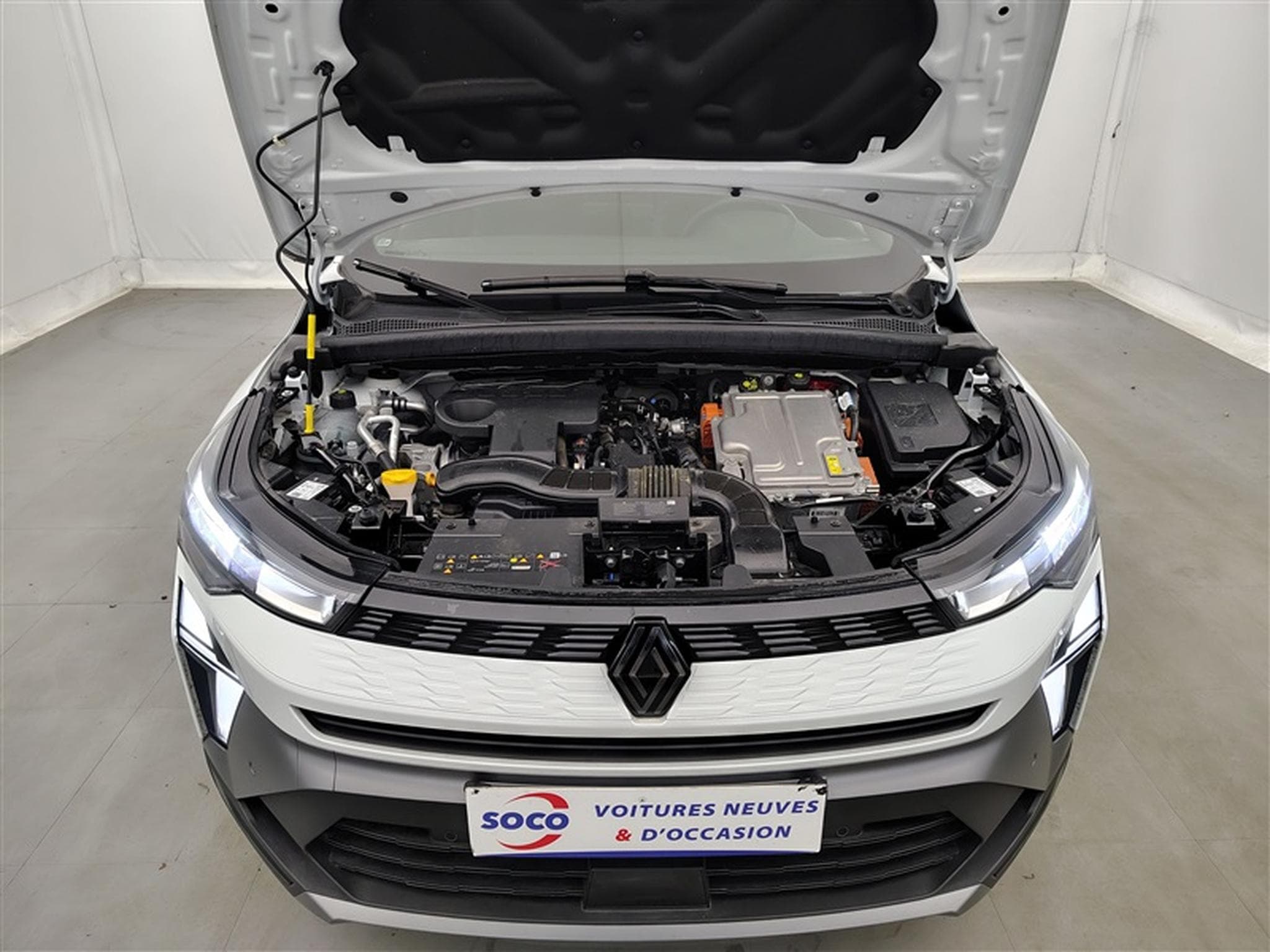 Renault Symbioz 1.6 E-TECH 145 Full Hybride Esprit Alpine NAVI/ S-CUIR/ LED (2025) - Photo 19