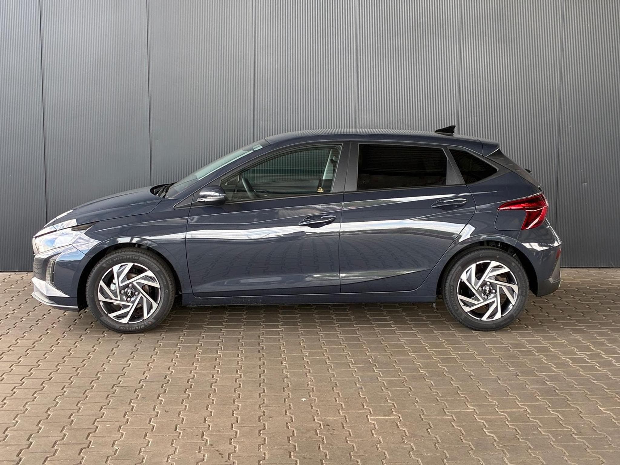 Hyundai i20 Pure (2025) - Photo 2
