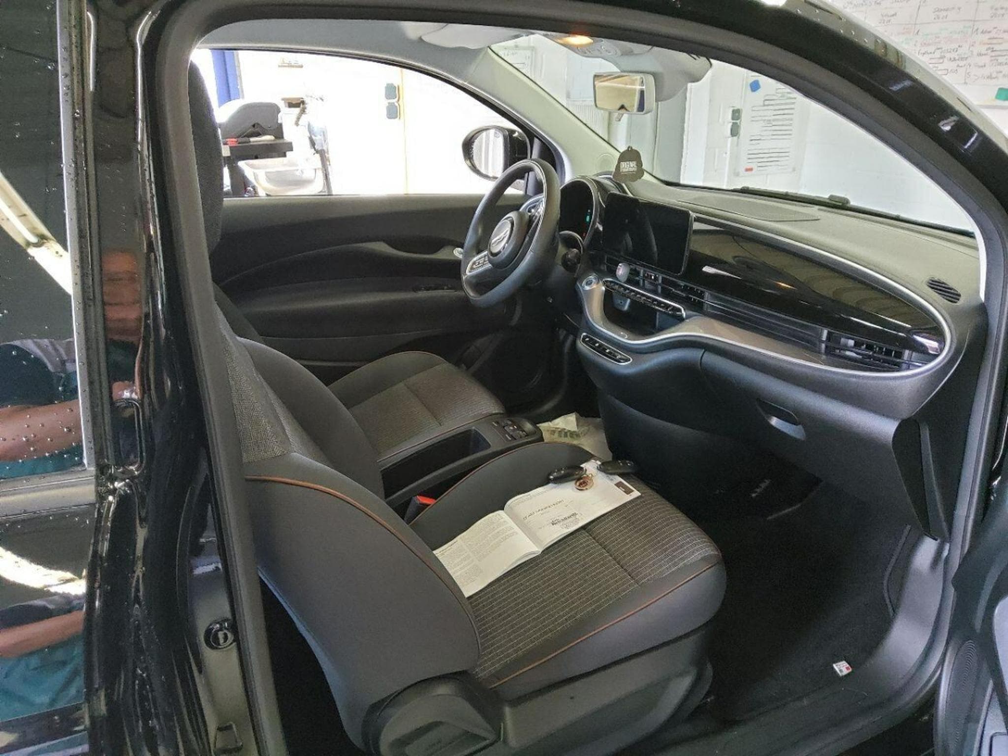 Fiat 500 Icon (2023) - Photo 3