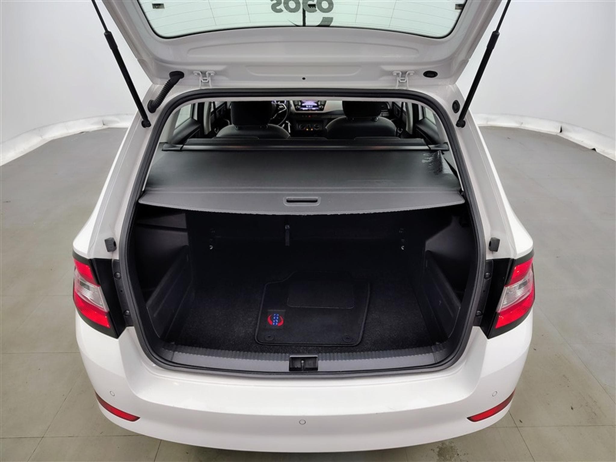 Skoda Fabia Combi 1.0 TSI 95Cv Ambition CARPLAY / ALU (2021) - Photo 13