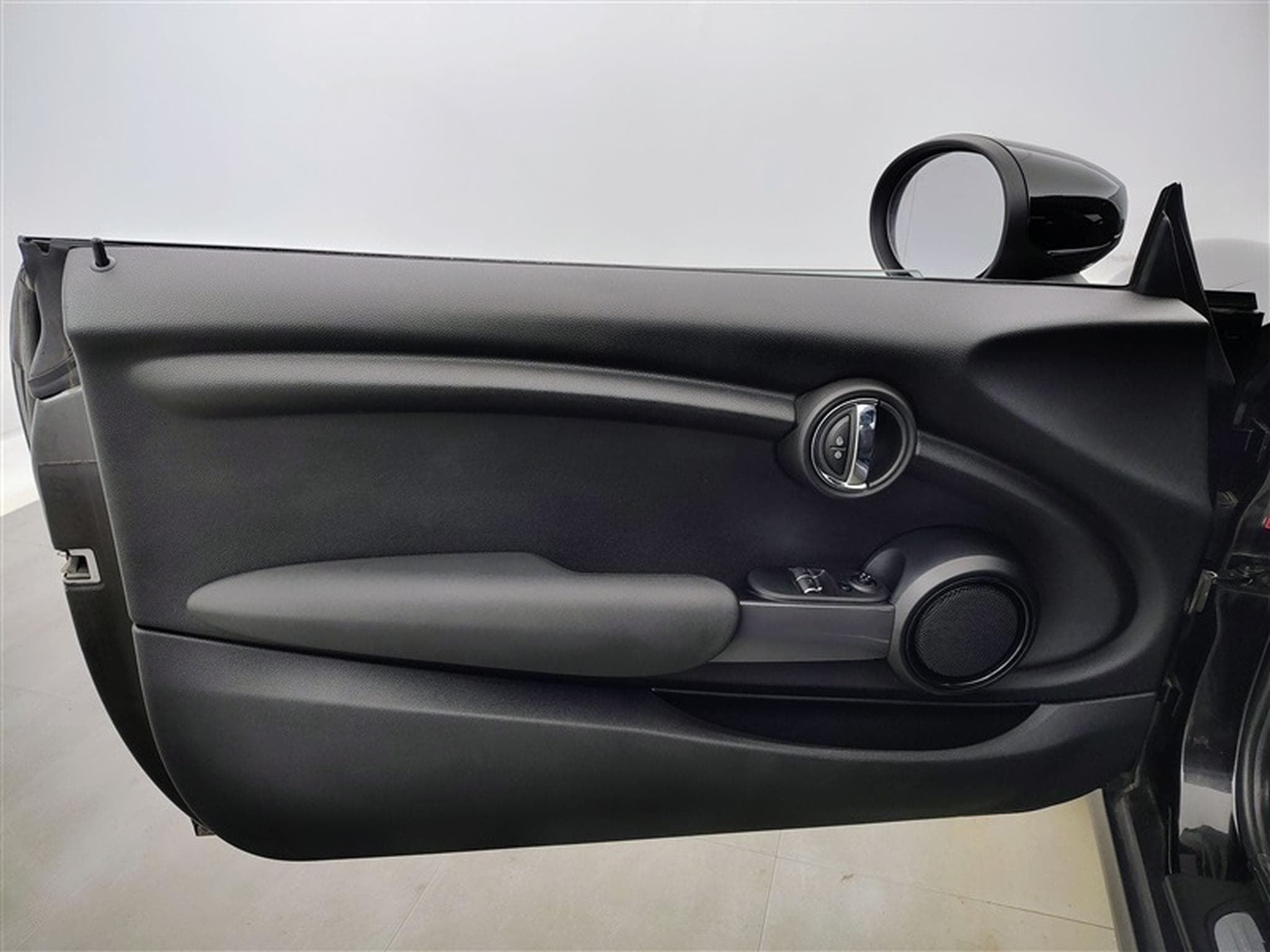 MINI Cooper Mini 1.5 One OPF (EU6d) (2021) - Photo 17